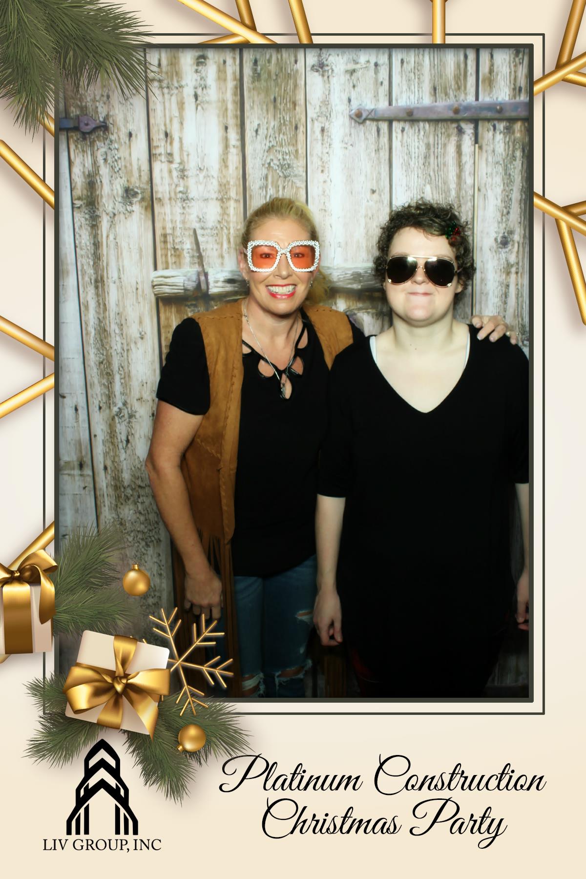 PLATINUM CONSTRUCTION CHRISTMAS PARTY | View more photos from the event at gallery.rckapturedmemories.com/u/RCKapturedMemories/PLATINUM-CONSTRUCTION-CHRISTMAS-PARTY
