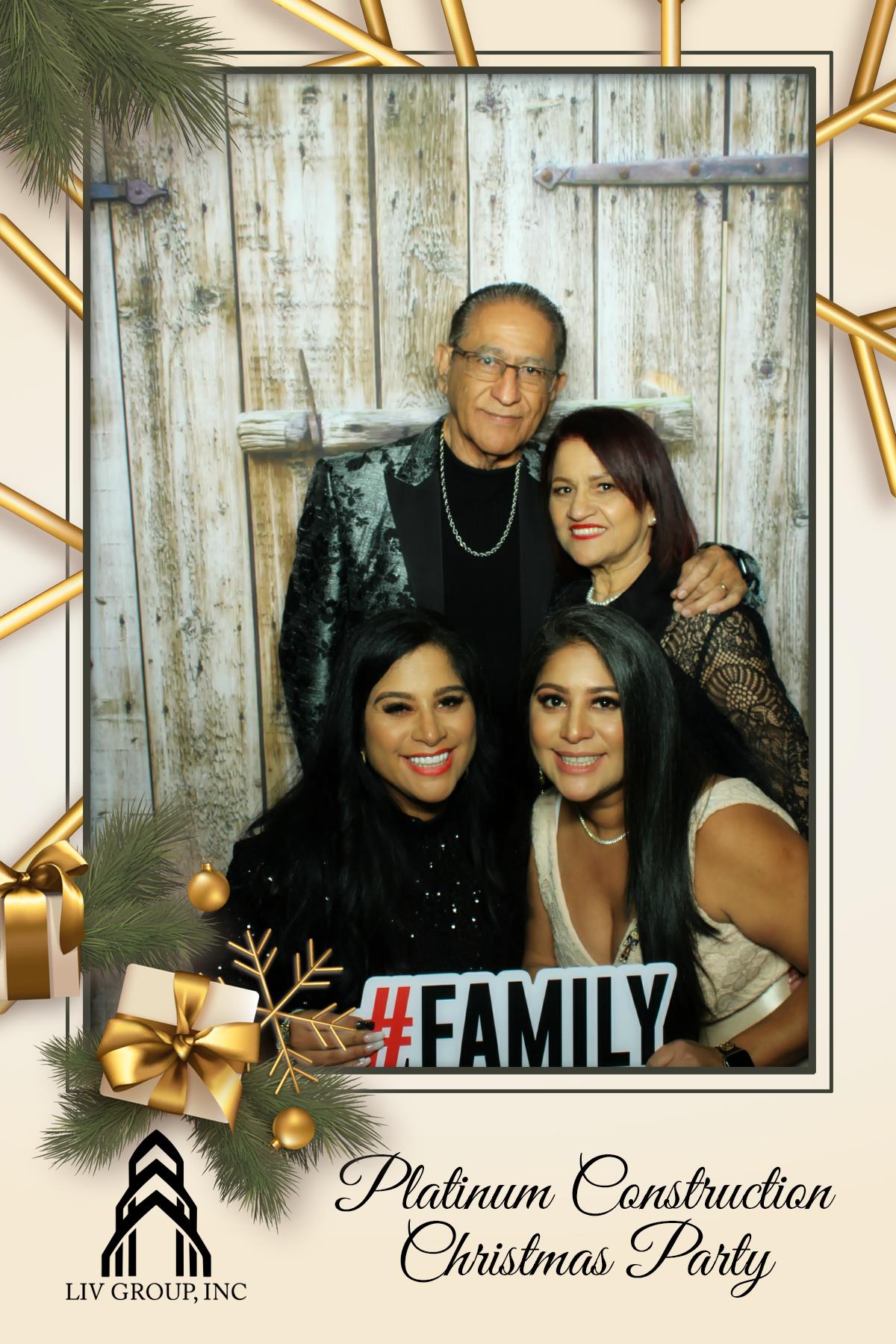 PLATINUM CONSTRUCTION CHRISTMAS PARTY | View more photos from the event at gallery.rckapturedmemories.com/u/RCKapturedMemories/PLATINUM-CONSTRUCTION-CHRISTMAS-PARTY