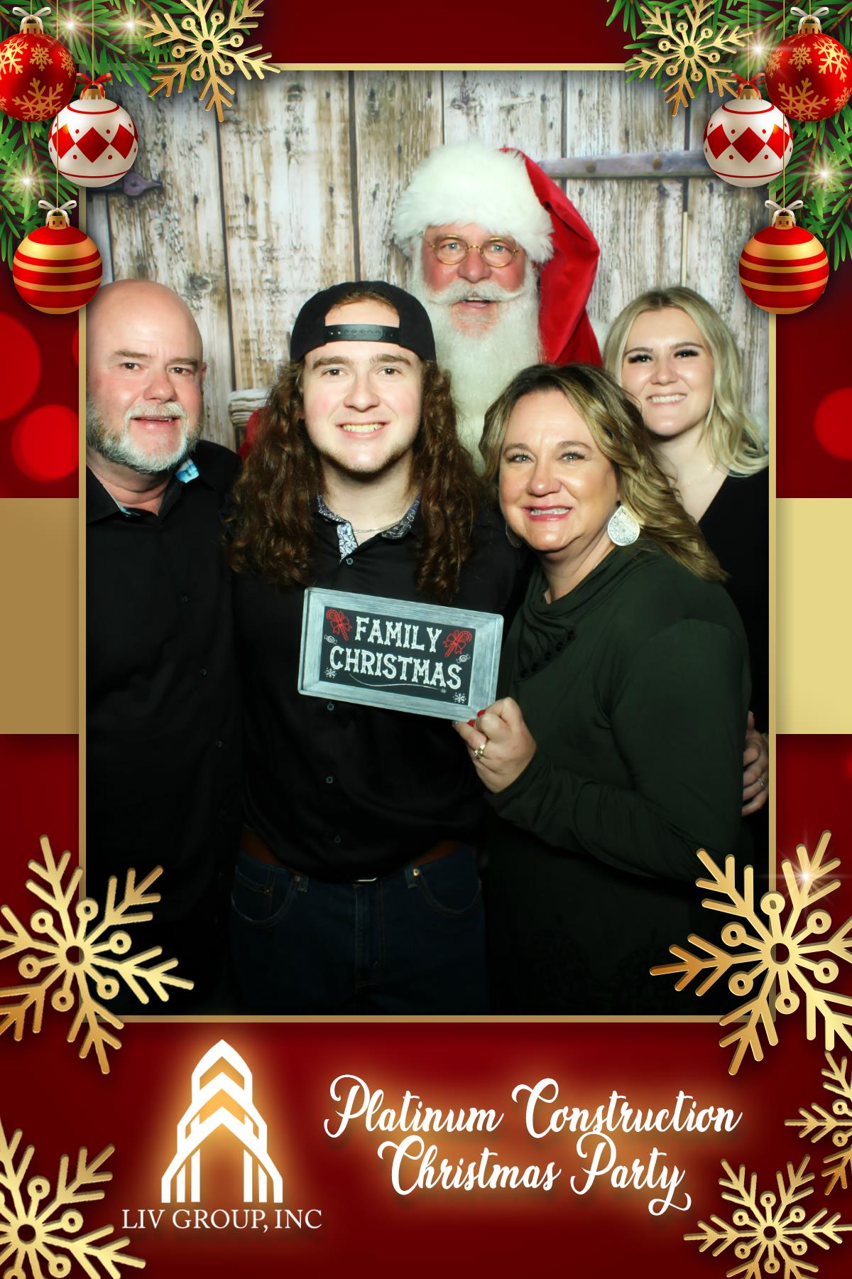 PLATINUM CONSTRUCTION CHRISTMAS PARTY | View more photos from the event at gallery.rckapturedmemories.com/u/RCKapturedMemories/PLATINUM-CONSTRUCTION-CHRISTMAS-PARTY