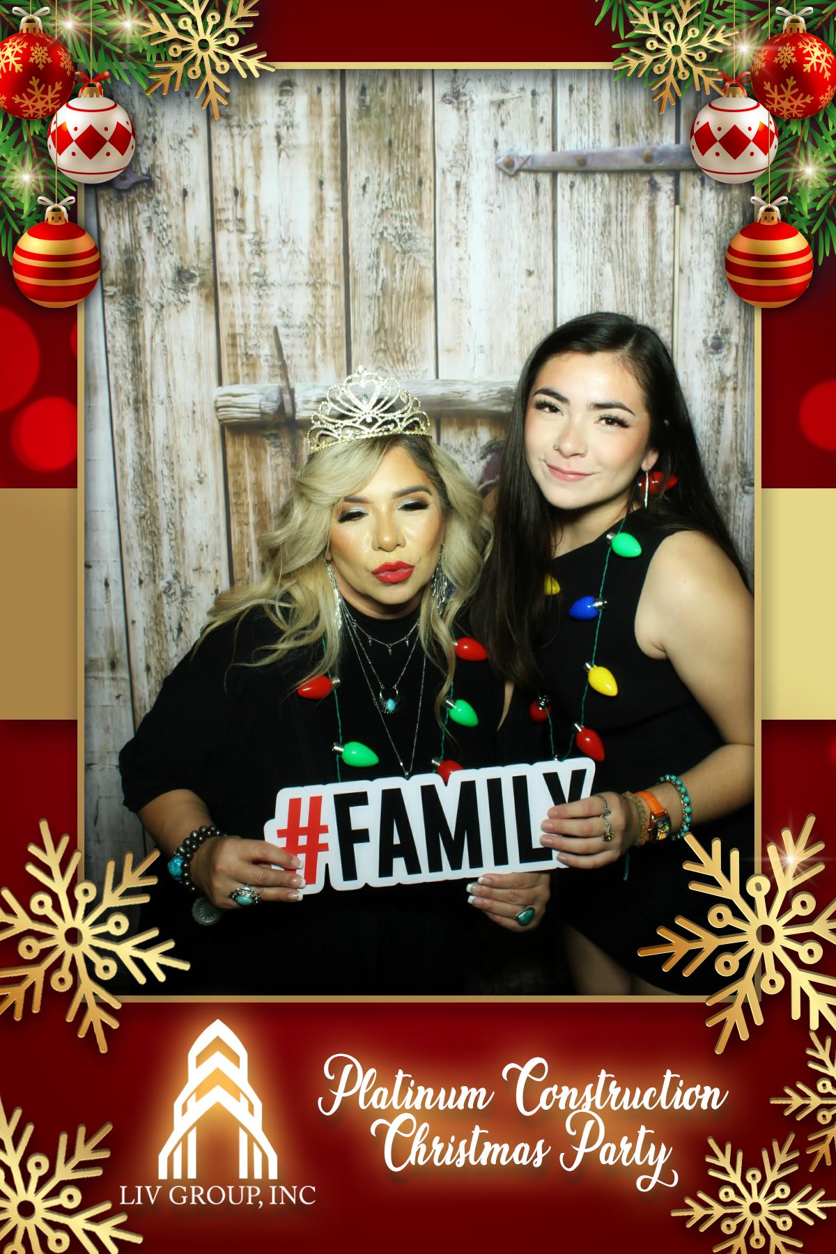 PLATINUM CONSTRUCTION CHRISTMAS PARTY | View more photos from the event at gallery.rckapturedmemories.com/u/RCKapturedMemories/PLATINUM-CONSTRUCTION-CHRISTMAS-PARTY