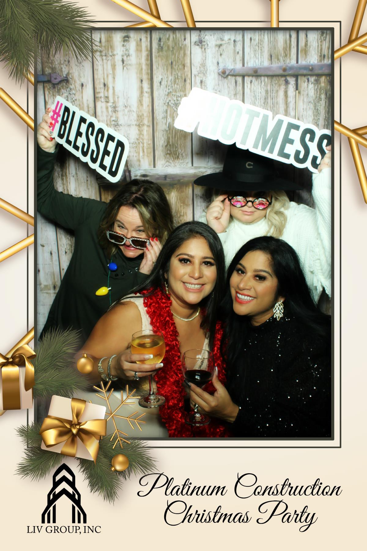 PLATINUM CONSTRUCTION CHRISTMAS PARTY | View more photos from the event at gallery.rckapturedmemories.com/u/RCKapturedMemories/PLATINUM-CONSTRUCTION-CHRISTMAS-PARTY