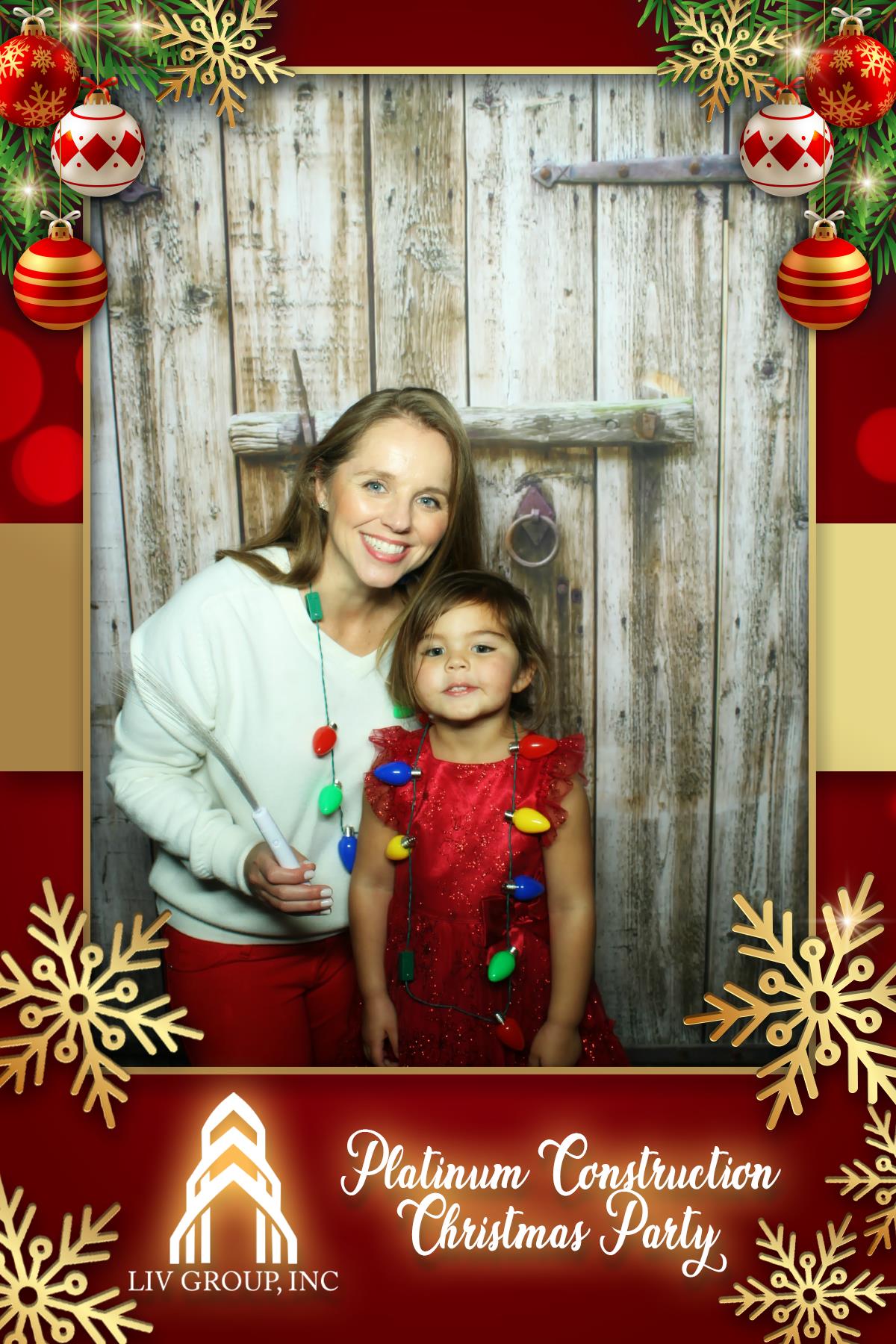 PLATINUM CONSTRUCTION CHRISTMAS PARTY | View more photos from the event at gallery.rckapturedmemories.com/u/RCKapturedMemories/PLATINUM-CONSTRUCTION-CHRISTMAS-PARTY