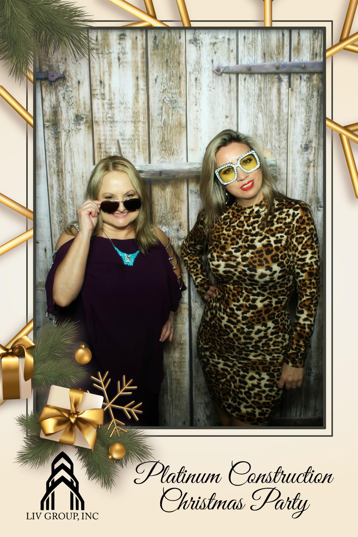 PLATINUM CONSTRUCTION CHRISTMAS PARTY | View more photos from the event at gallery.rckapturedmemories.com/u/RCKapturedMemories/PLATINUM-CONSTRUCTION-CHRISTMAS-PARTY