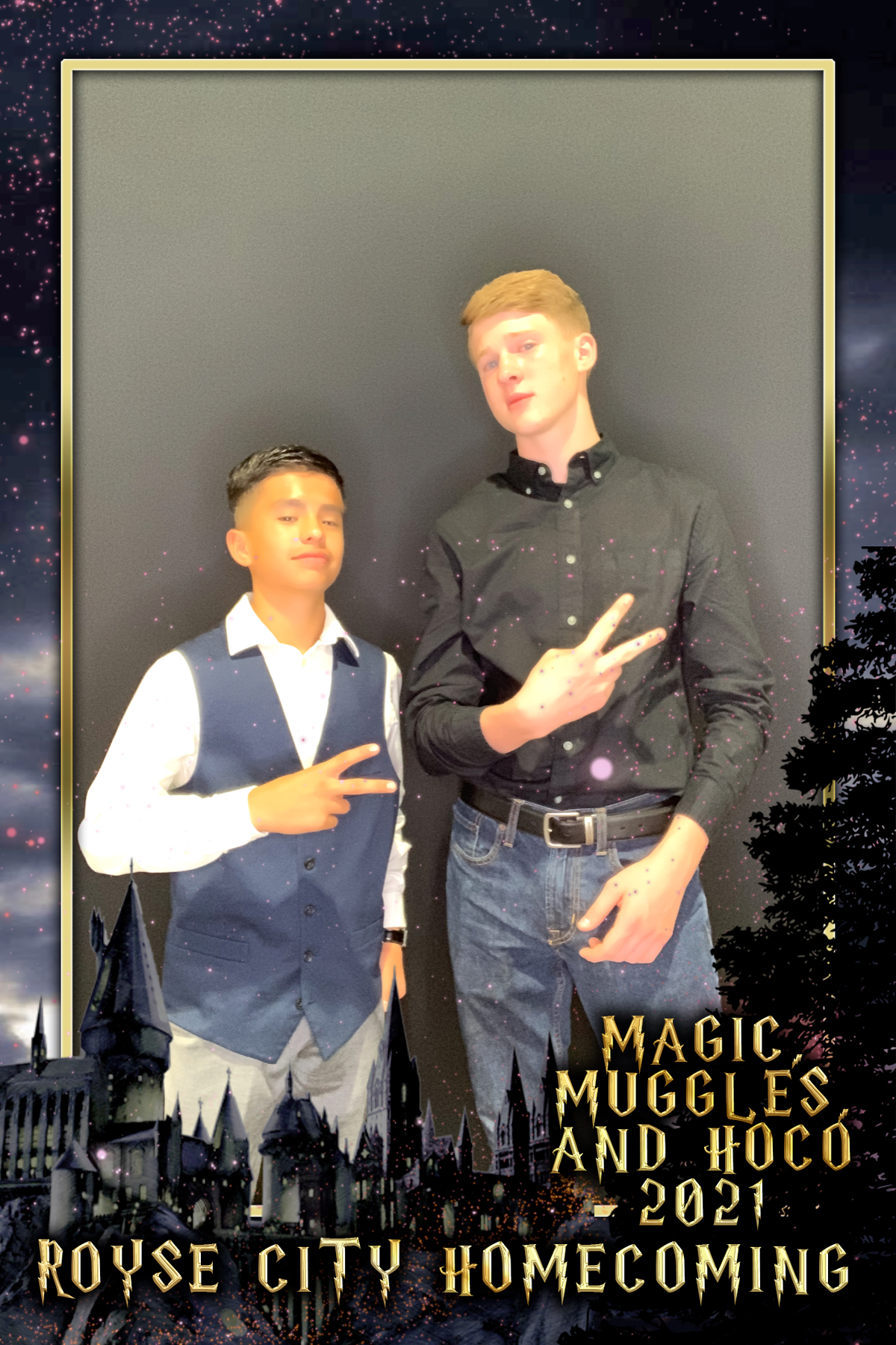 ROYSE CITY MAGIC, MUGGLES, & HOCO | View more photos from the event at gallery.rckapturedmemories.com/u/RCKapturedMemories/ROYSE-CITY-MAGIC-MUGGLES-HOCO