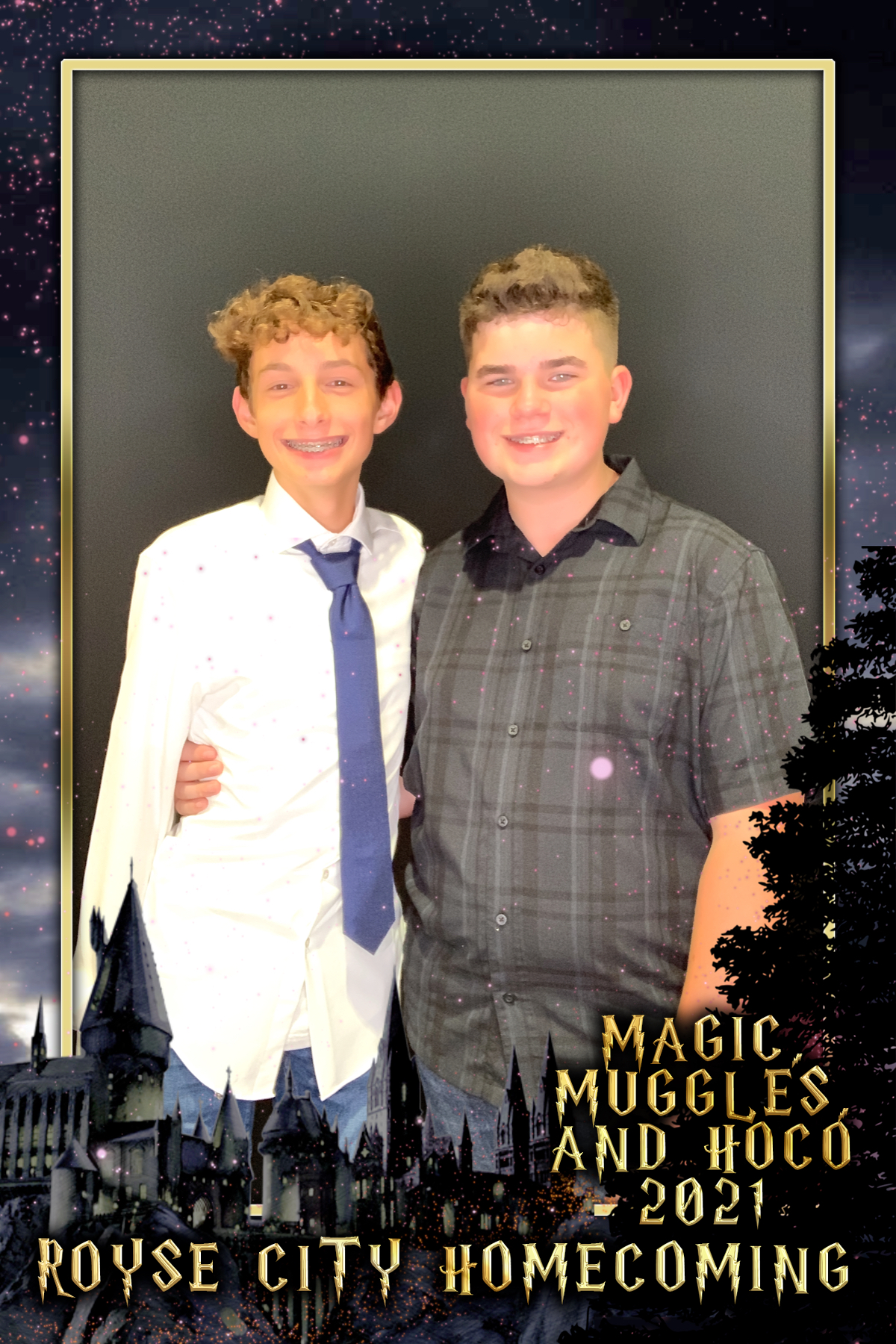 ROYSE CITY MAGIC, MUGGLES, & HOCO | View more photos from the event at gallery.rckapturedmemories.com/u/RCKapturedMemories/ROYSE-CITY-MAGIC-MUGGLES-HOCO
