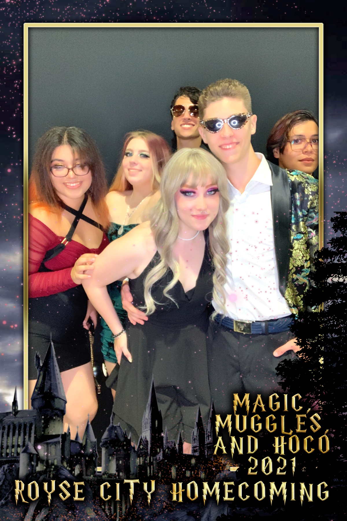 ROYSE CITY MAGIC, MUGGLES, & HOCO | View more photos from the event at gallery.rckapturedmemories.com/u/RCKapturedMemories/ROYSE-CITY-MAGIC-MUGGLES-HOCO