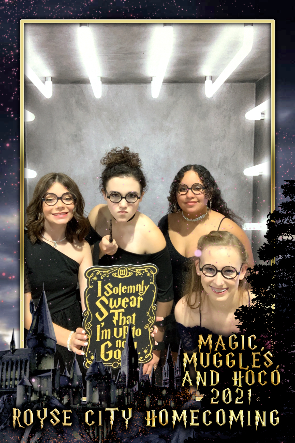 ROYSE CITY MAGIC, MUGGLES, & HOCO | View more photos from the event at gallery.rckapturedmemories.com/u/RCKapturedMemories/ROYSE-CITY-MAGIC-MUGGLES-HOCO