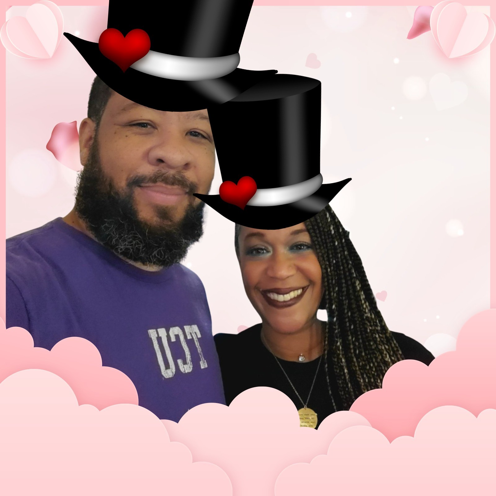 Valentine's Virtual Booth | View more photos from the event at gallery.rckapturedmemories.com/u/RCKapturedMemories/Valentines-Virtual-Booth