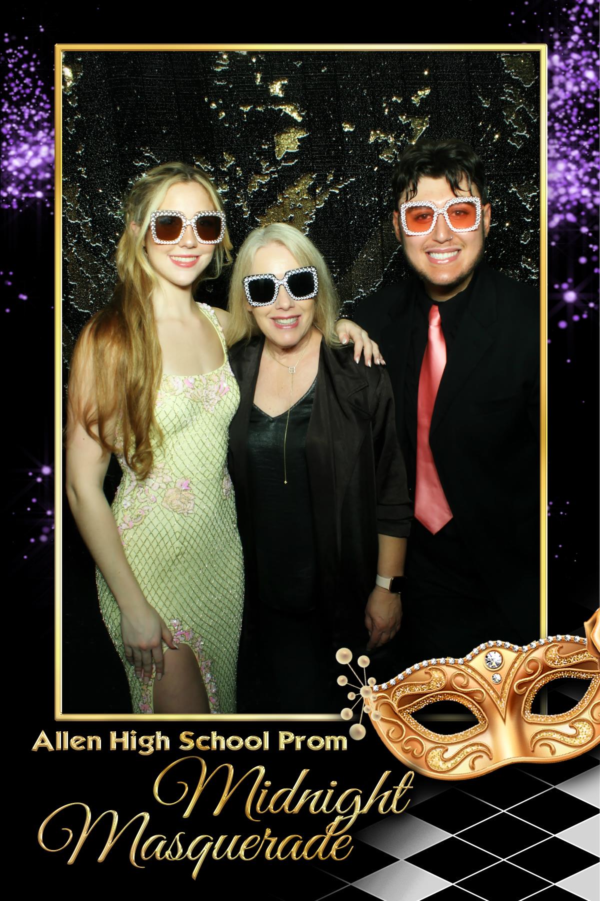 ALLEN PROM - MIDNIGHT MASQUERADE | View more photos from the event at gallery.rckapturedmemories.com/u/RCKapturedMemories/ALLEN-PROM-MIDNIGHT-MASQUERADE