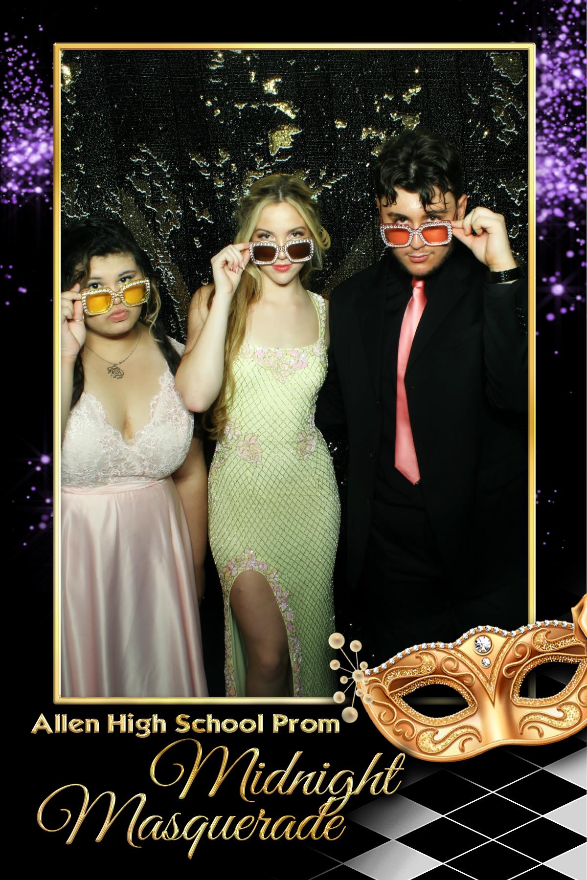 ALLEN PROM - MIDNIGHT MASQUERADE | View more photos from the event at gallery.rckapturedmemories.com/u/RCKapturedMemories/ALLEN-PROM-MIDNIGHT-MASQUERADE