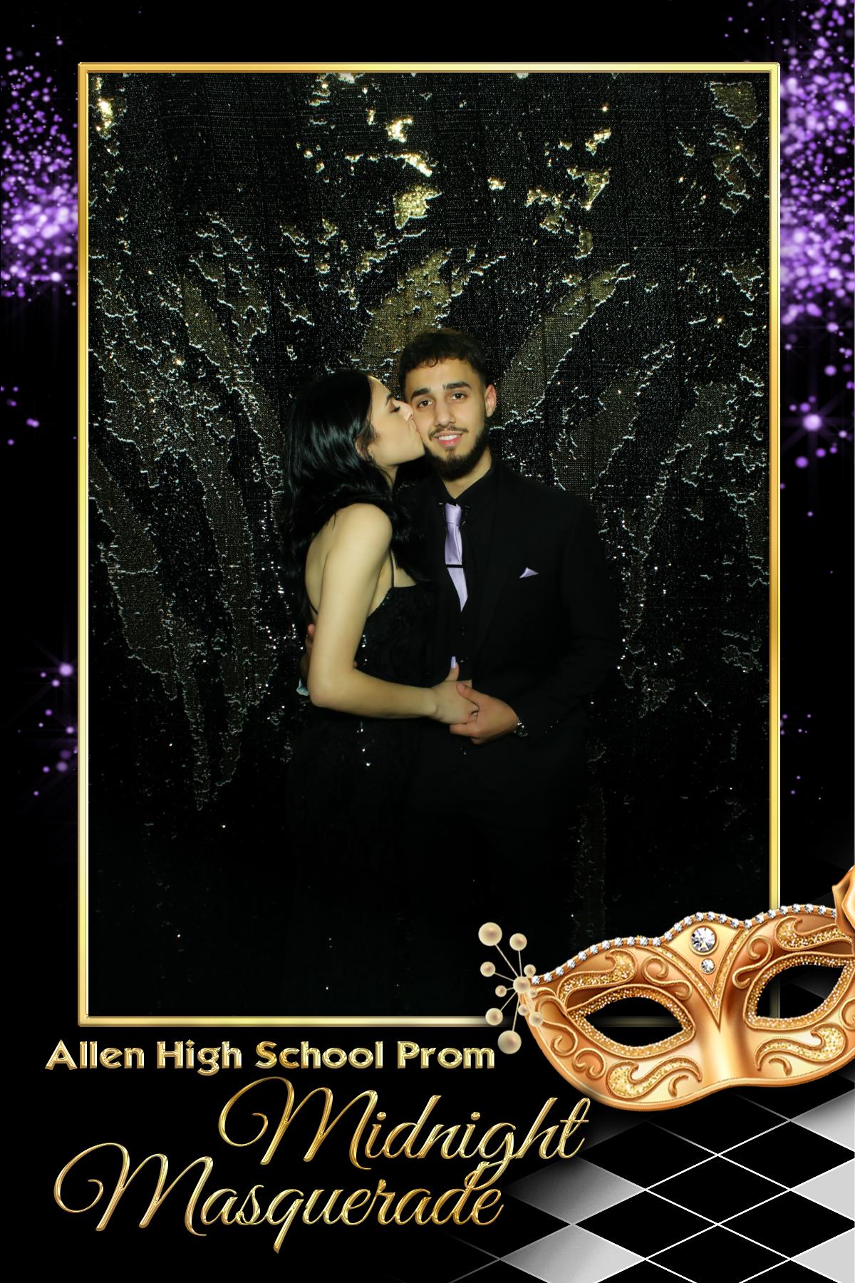 ALLEN PROM - MIDNIGHT MASQUERADE | View more photos from the event at gallery.rckapturedmemories.com/u/RCKapturedMemories/ALLEN-PROM-MIDNIGHT-MASQUERADE