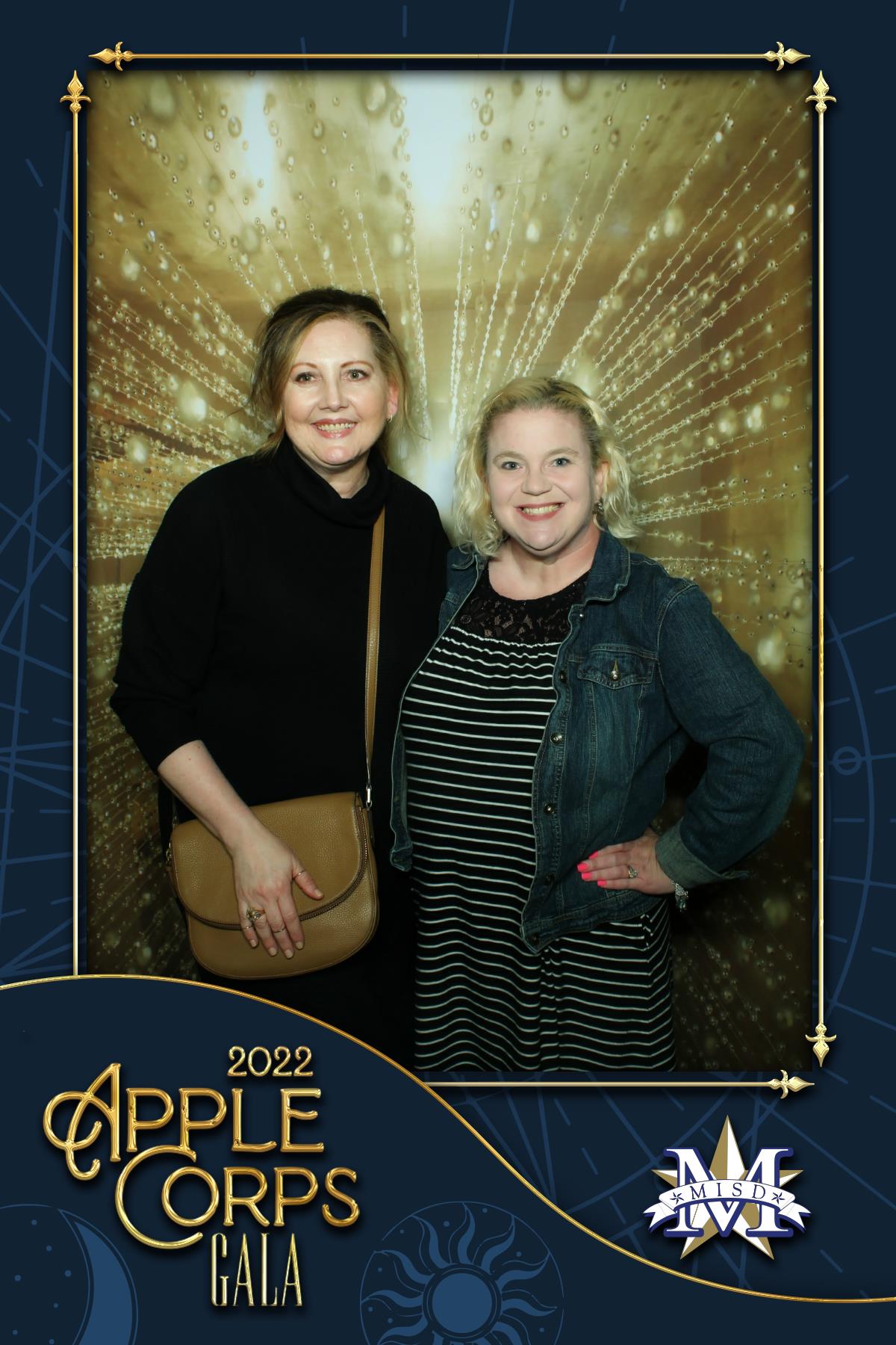 MESQUITE ISD APPLE CORPS GALA | View more photos from the event at gallery.rckapturedmemories.com/u/RCKapturedMemories/MESQUITE-ISD-APPLE-CORPS-GALA