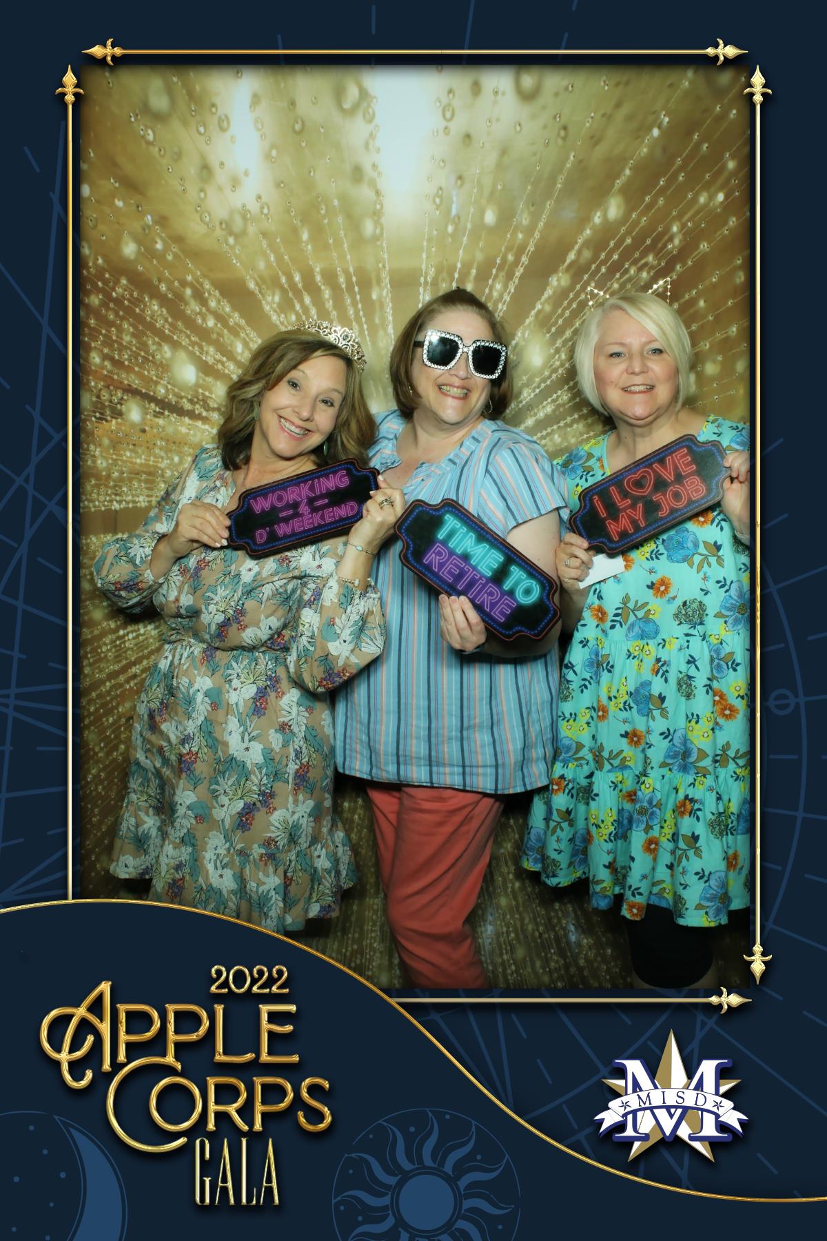 MESQUITE ISD APPLE CORPS GALA | View more photos from the event at gallery.rckapturedmemories.com/u/RCKapturedMemories/MESQUITE-ISD-APPLE-CORPS-GALA