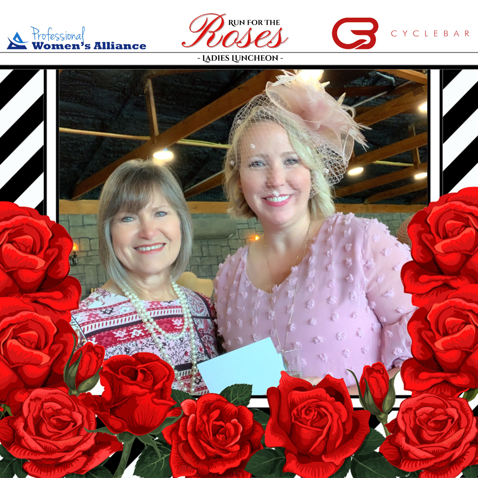 RUN FOR THE ROSES | View more photos from the event at gallery.rckapturedmemories.com/u/RCKapturedMemories/RUN-FOR-THE-ROSES