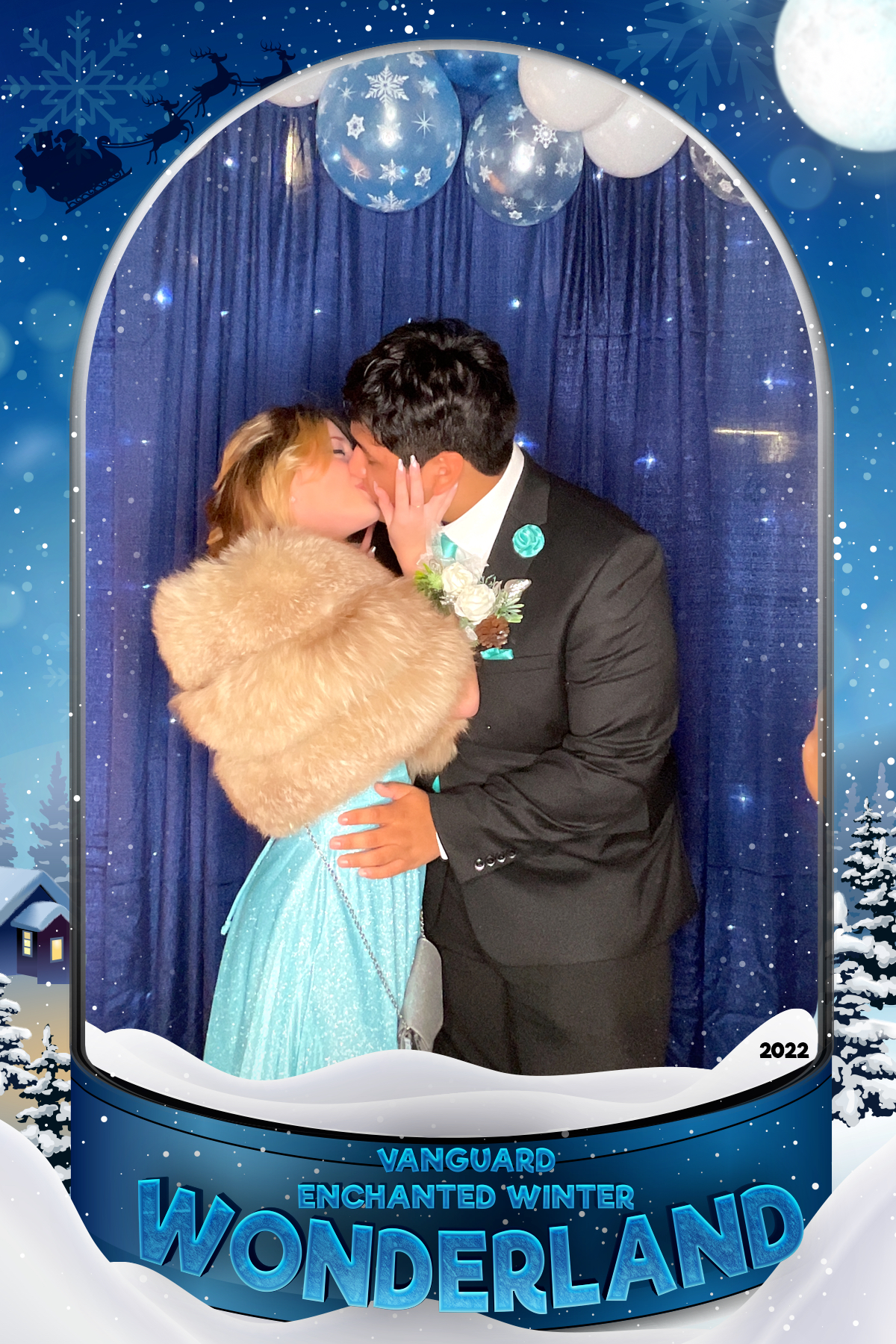 VANGUARD ENCHANTED WINTER WONDERLAND FORMAL DANCE | View more photos from the event at gallery.rckapturedmemories.com/u/RCKapturedMemories/VANGUARD-ENCHANTED-WINTER-WONDERLAND-FORMAL-DANCE