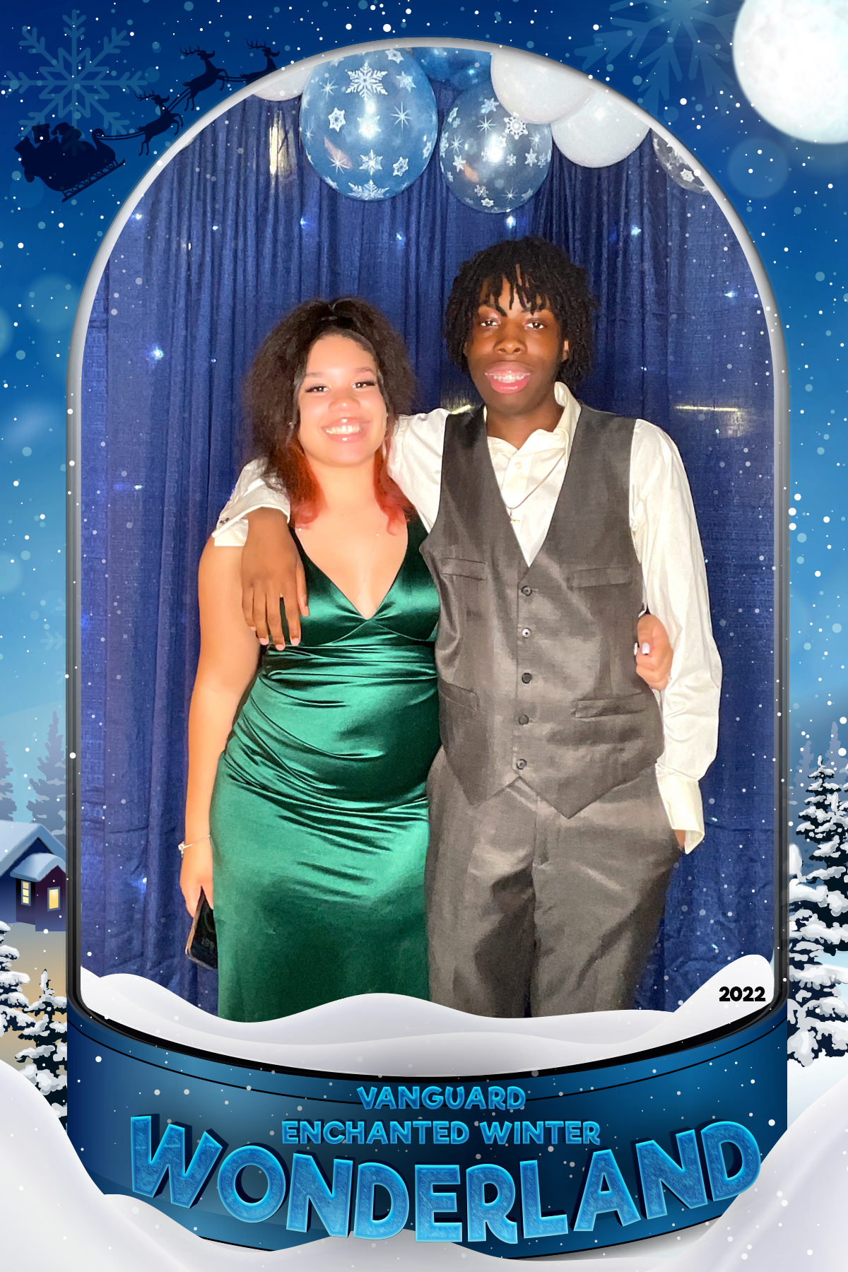 VANGUARD ENCHANTED WINTER WONDERLAND FORMAL DANCE | View more photos from the event at gallery.rckapturedmemories.com/u/RCKapturedMemories/VANGUARD-ENCHANTED-WINTER-WONDERLAND-FORMAL-DANCE