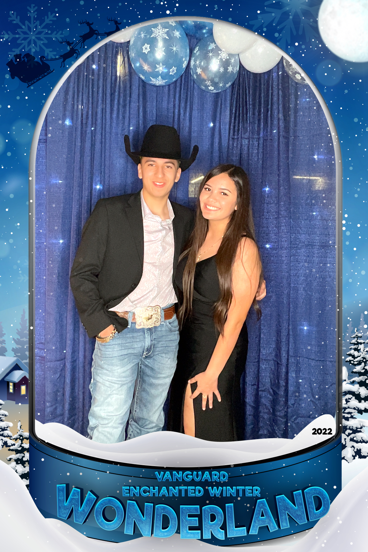 VANGUARD ENCHANTED WINTER WONDERLAND FORMAL DANCE | View more photos from the event at gallery.rckapturedmemories.com/u/RCKapturedMemories/VANGUARD-ENCHANTED-WINTER-WONDERLAND-FORMAL-DANCE