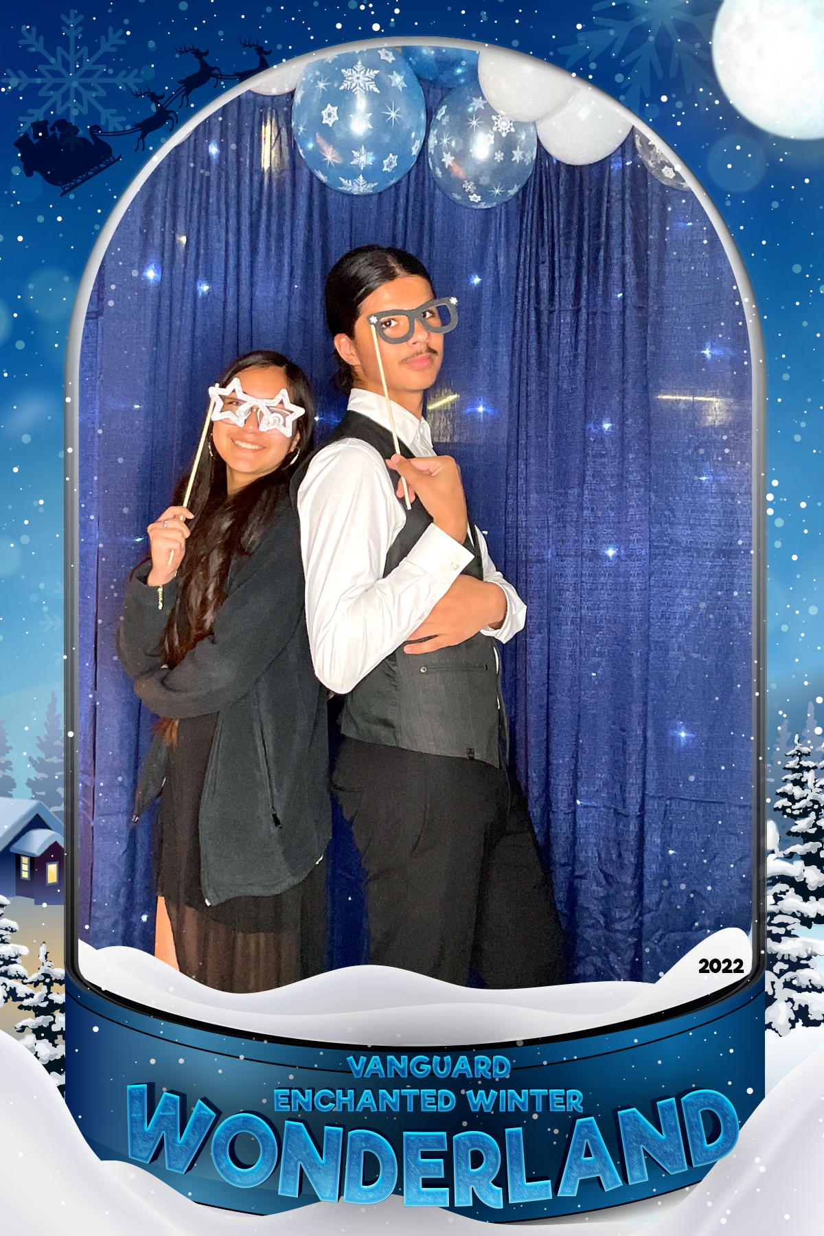 VANGUARD ENCHANTED WINTER WONDERLAND FORMAL DANCE | View more photos from the event at gallery.rckapturedmemories.com/u/RCKapturedMemories/VANGUARD-ENCHANTED-WINTER-WONDERLAND-FORMAL-DANCE