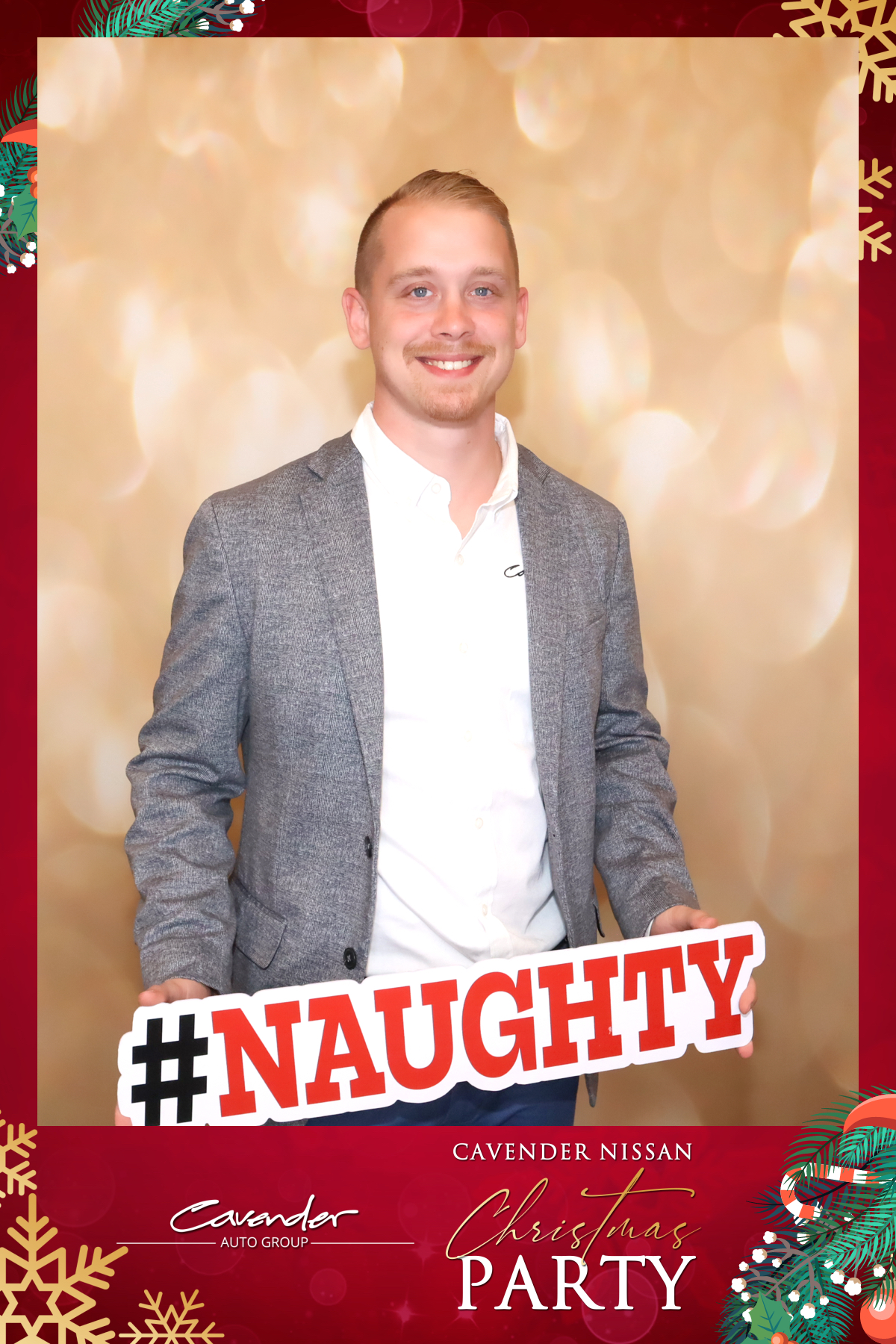 CAVENDER NISSAN CHRISTMAS PARTY | View more photos from the event at gallery.rckapturedmemories.com/u/RCKapturedMemories/CAVENDER-NISSAN-CHRISTMAS-PARTY