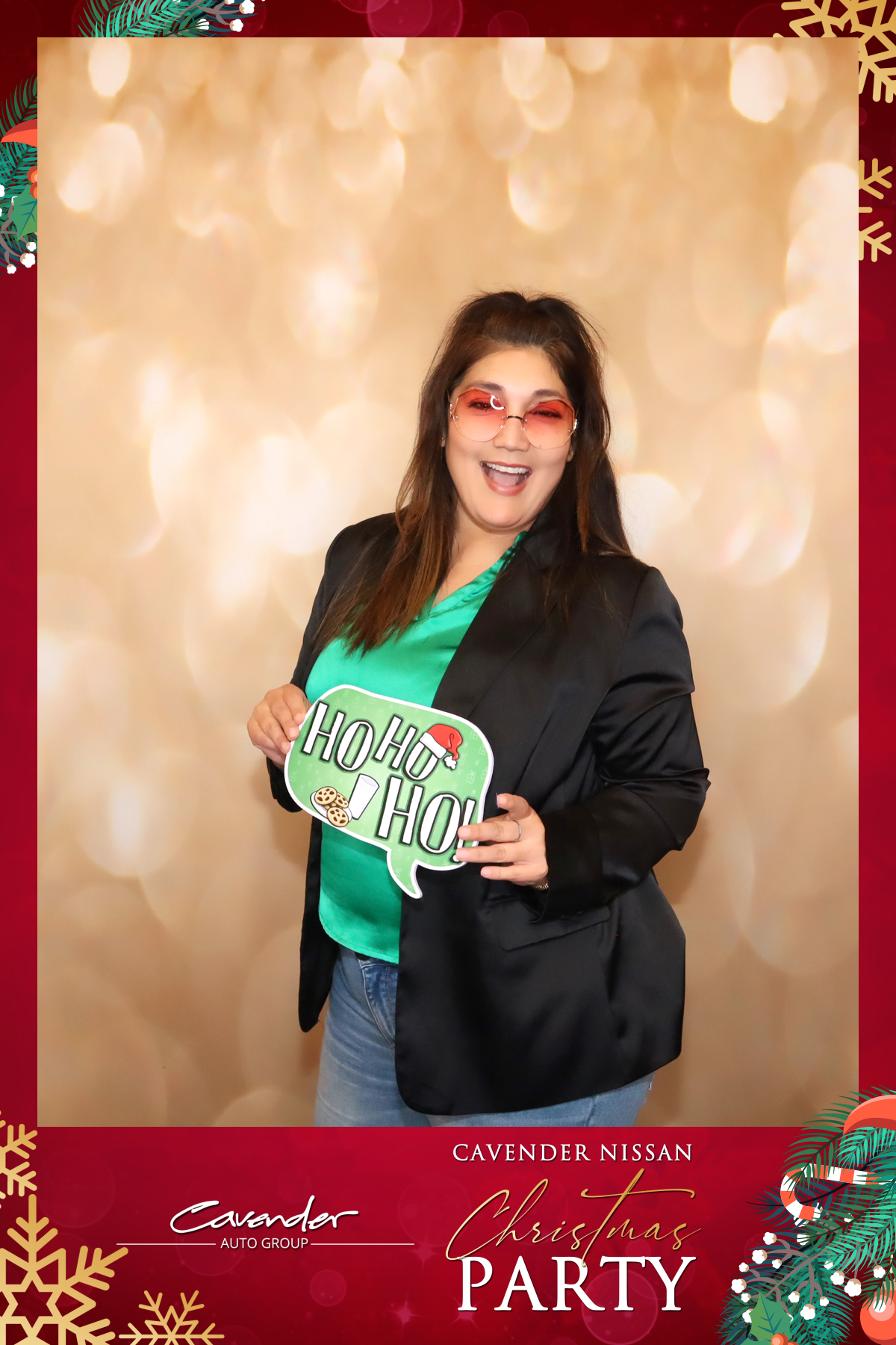 CAVENDER NISSAN CHRISTMAS PARTY | View more photos from the event at gallery.rckapturedmemories.com/u/RCKapturedMemories/CAVENDER-NISSAN-CHRISTMAS-PARTY