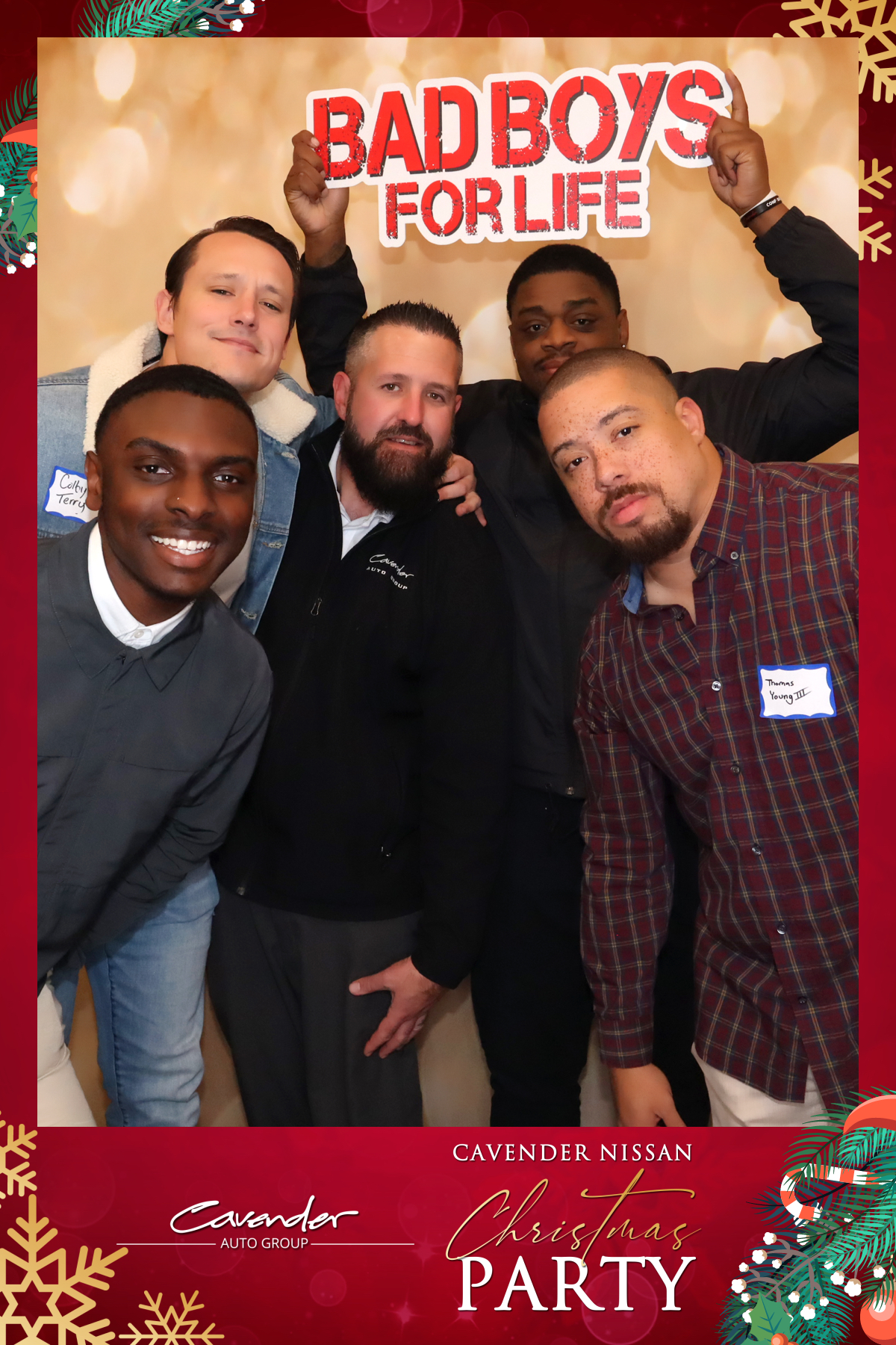 CAVENDER NISSAN CHRISTMAS PARTY | View more photos from the event at gallery.rckapturedmemories.com/u/RCKapturedMemories/CAVENDER-NISSAN-CHRISTMAS-PARTY