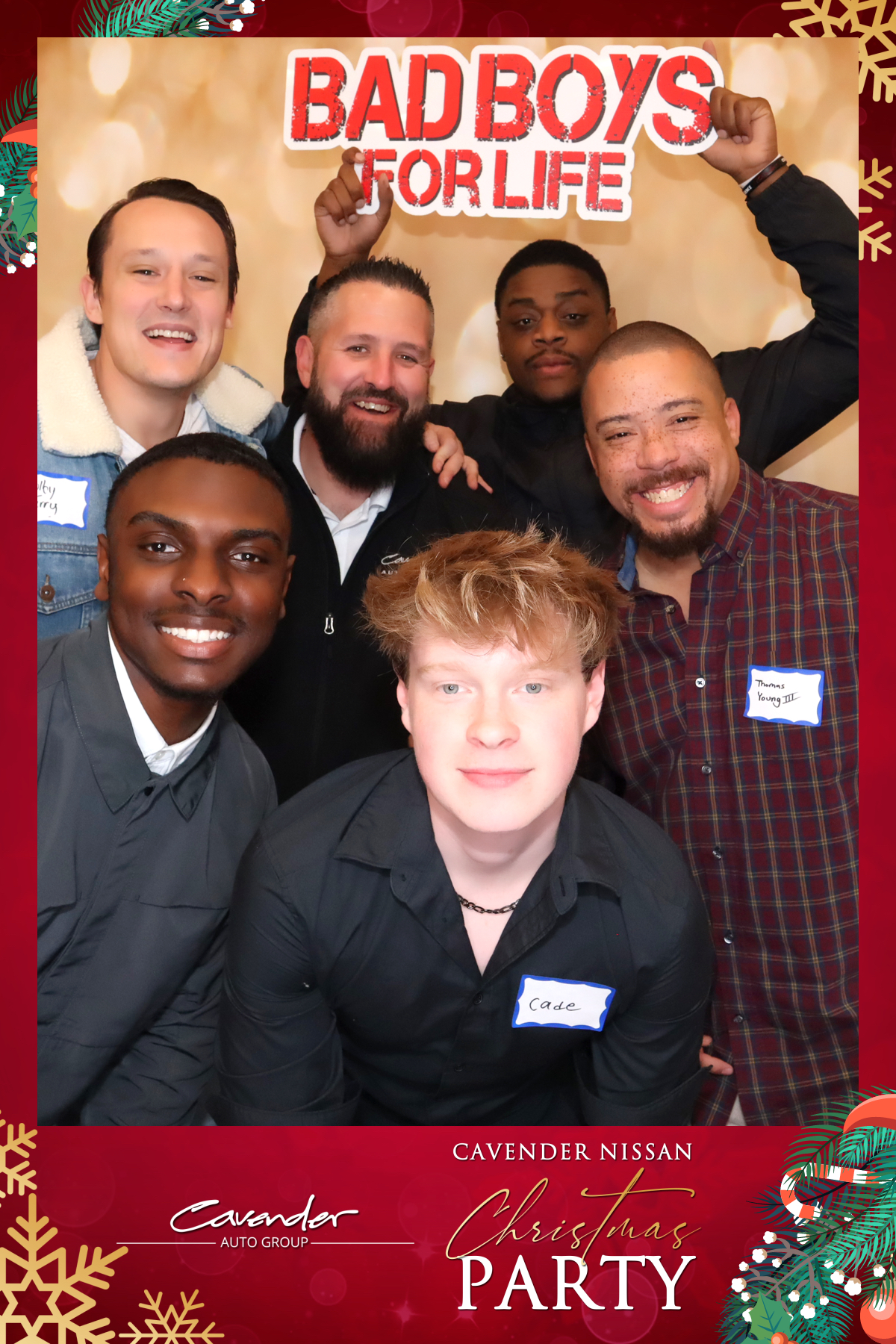 CAVENDER NISSAN CHRISTMAS PARTY | View more photos from the event at gallery.rckapturedmemories.com/u/RCKapturedMemories/CAVENDER-NISSAN-CHRISTMAS-PARTY
