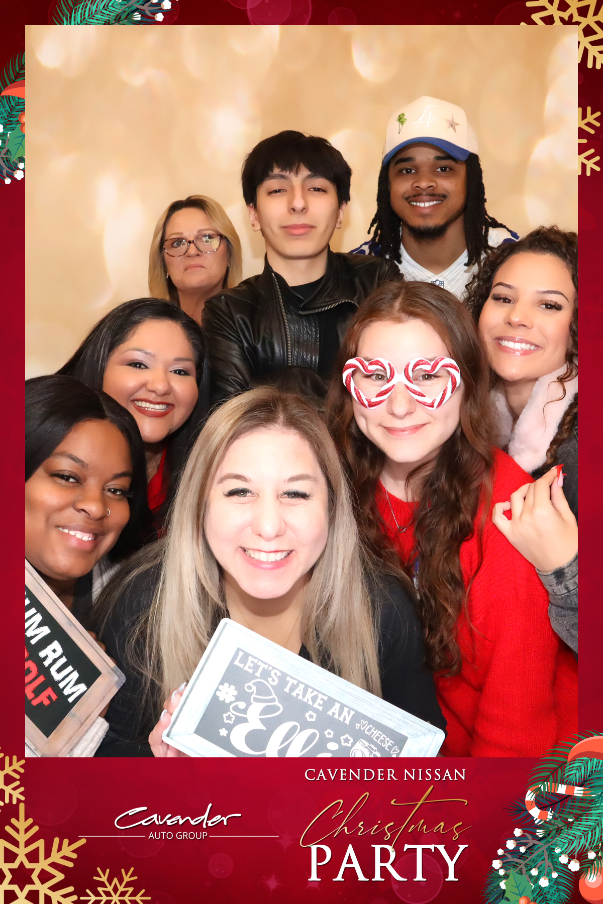 CAVENDER NISSAN CHRISTMAS PARTY | View more photos from the event at gallery.rckapturedmemories.com/u/RCKapturedMemories/CAVENDER-NISSAN-CHRISTMAS-PARTY