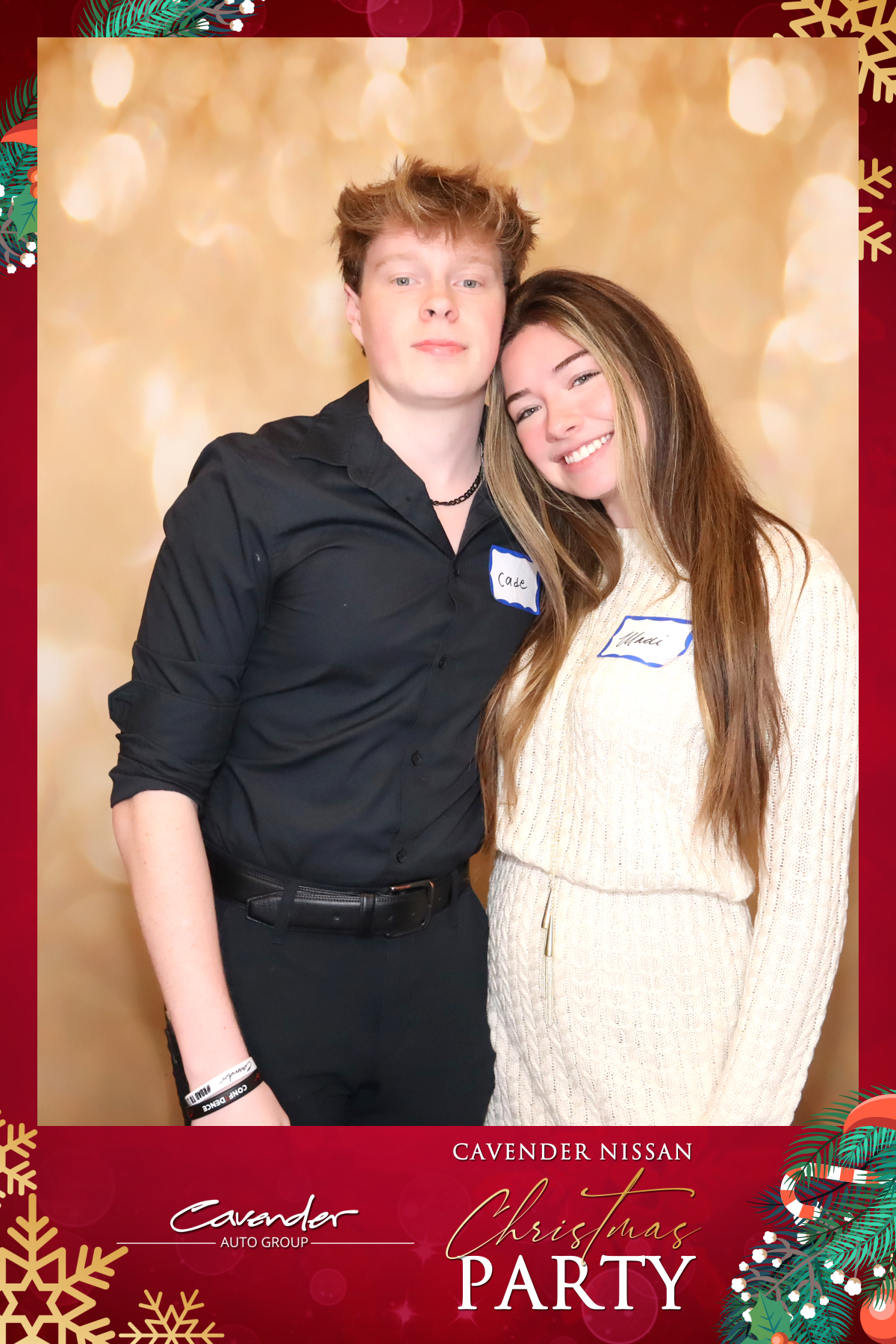 CAVENDER NISSAN CHRISTMAS PARTY | View more photos from the event at gallery.rckapturedmemories.com/u/RCKapturedMemories/CAVENDER-NISSAN-CHRISTMAS-PARTY