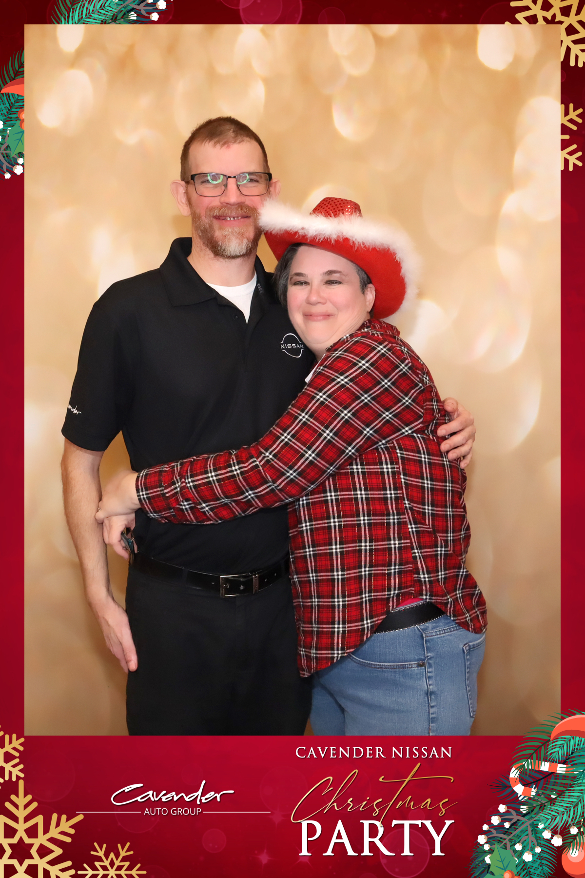 CAVENDER NISSAN CHRISTMAS PARTY | View more photos from the event at gallery.rckapturedmemories.com/u/RCKapturedMemories/CAVENDER-NISSAN-CHRISTMAS-PARTY