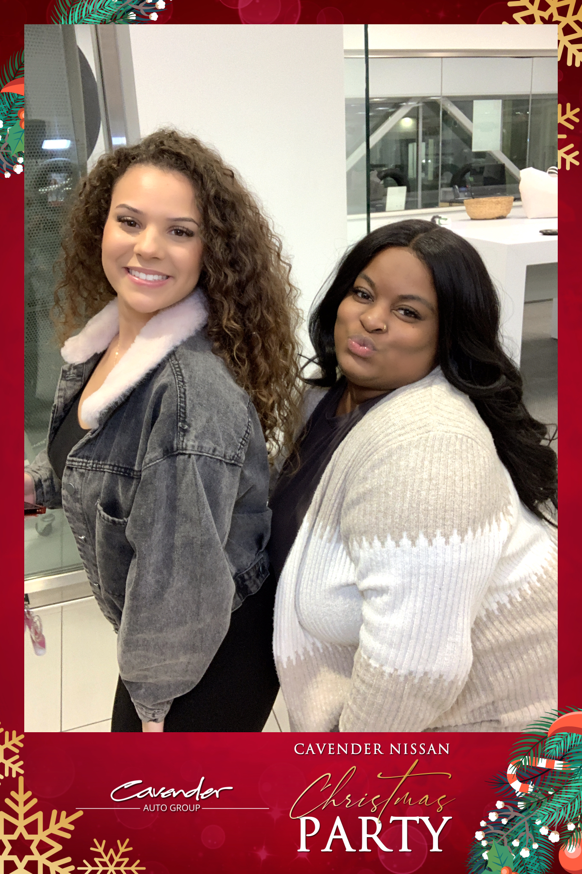 CAVENDER NISSAN CHRISTMAS PARTY | View more photos from the event at gallery.rckapturedmemories.com/u/RCKapturedMemories/CAVENDER-NISSAN-CHRISTMAS-PARTY