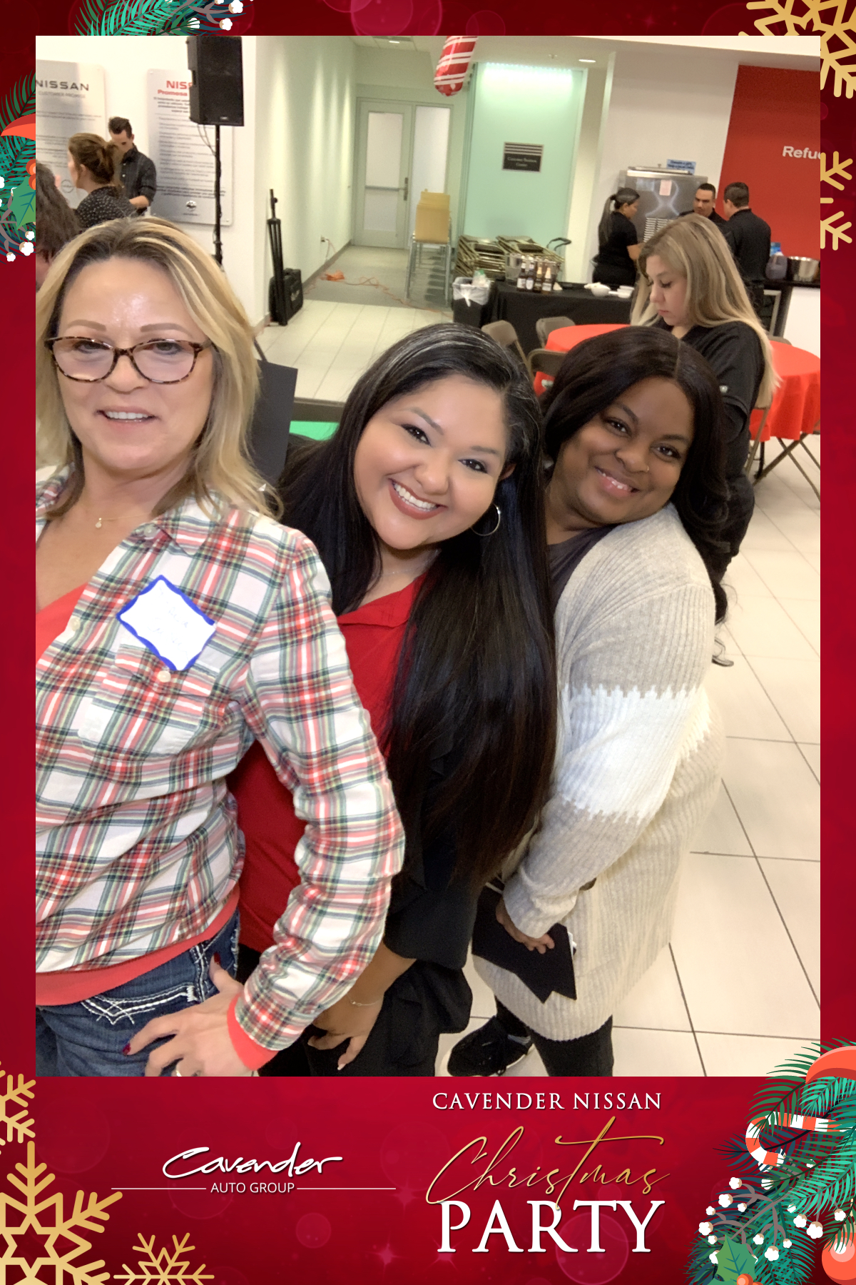 CAVENDER NISSAN CHRISTMAS PARTY | View more photos from the event at gallery.rckapturedmemories.com/u/RCKapturedMemories/CAVENDER-NISSAN-CHRISTMAS-PARTY