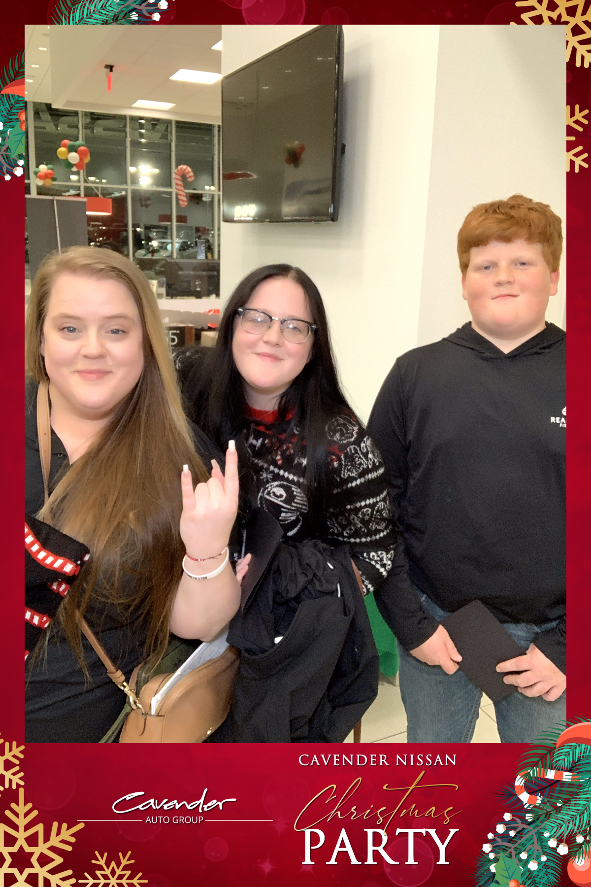 CAVENDER NISSAN CHRISTMAS PARTY | View more photos from the event at gallery.rckapturedmemories.com/u/RCKapturedMemories/CAVENDER-NISSAN-CHRISTMAS-PARTY