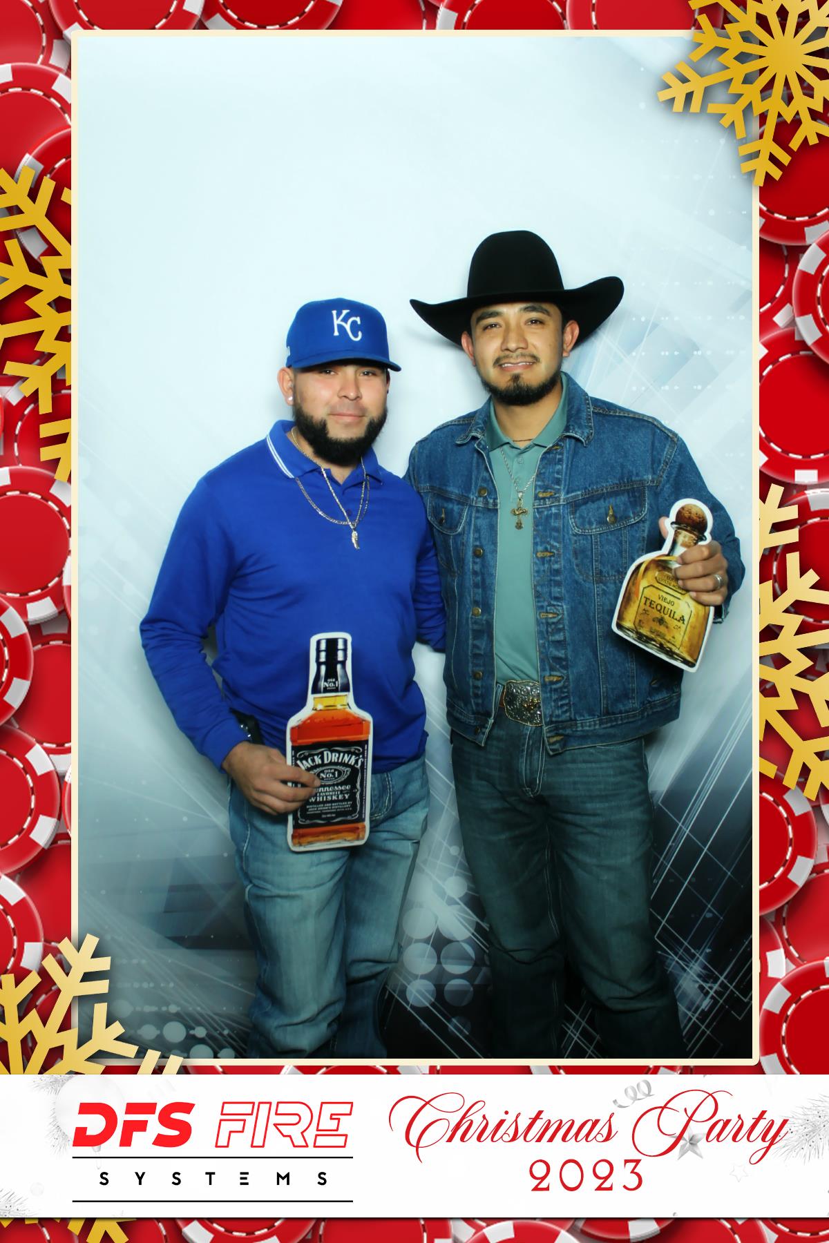 DFS FIRE & STANDARD HOLIDAY PARTY | View more photos from the event at gallery.rckapturedmemories.com/u/RCKapturedMemories/DFS-FIRE-STANDARD-HOLIDAY-PARTY
