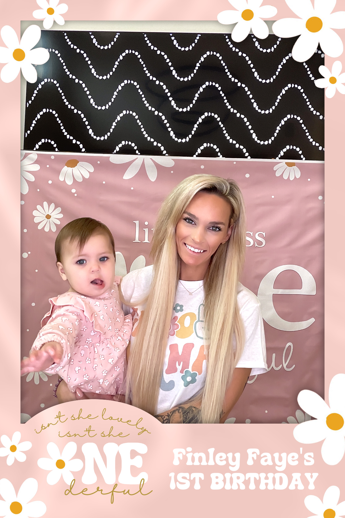 FINLEY FAYE'S 1ST BIRTHDAY PARTY | View more photos from the event at gallery.rckapturedmemories.com/u/RCKapturedMemories/FINLEY-FAYES-1ST-BIRTHDAY-PARTY