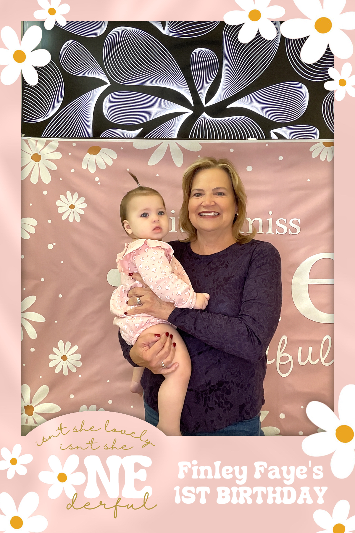 FINLEY FAYE'S 1ST BIRTHDAY PARTY | View more photos from the event at gallery.rckapturedmemories.com/u/RCKapturedMemories/FINLEY-FAYES-1ST-BIRTHDAY-PARTY