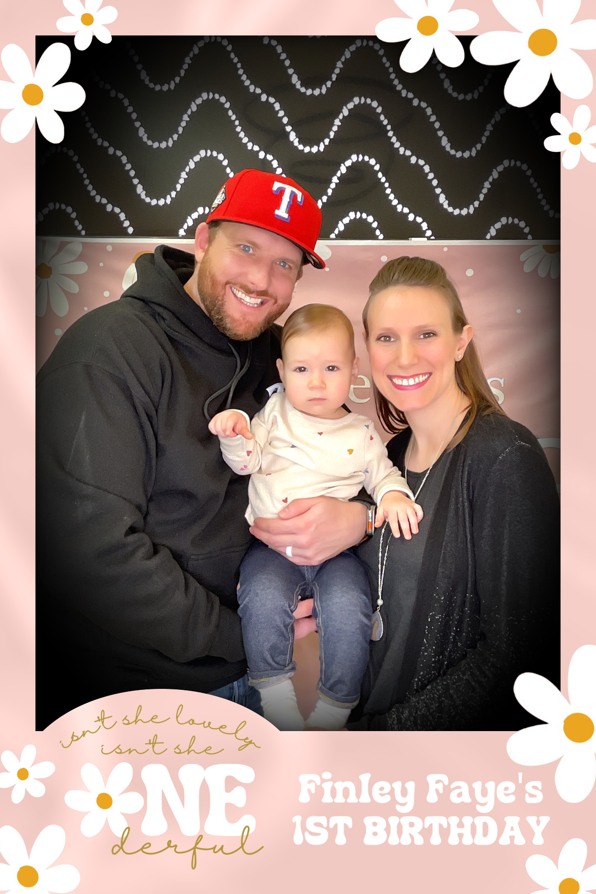 FINLEY FAYE'S 1ST BIRTHDAY PARTY | View more photos from the event at gallery.rckapturedmemories.com/u/RCKapturedMemories/FINLEY-FAYES-1ST-BIRTHDAY-PARTY
