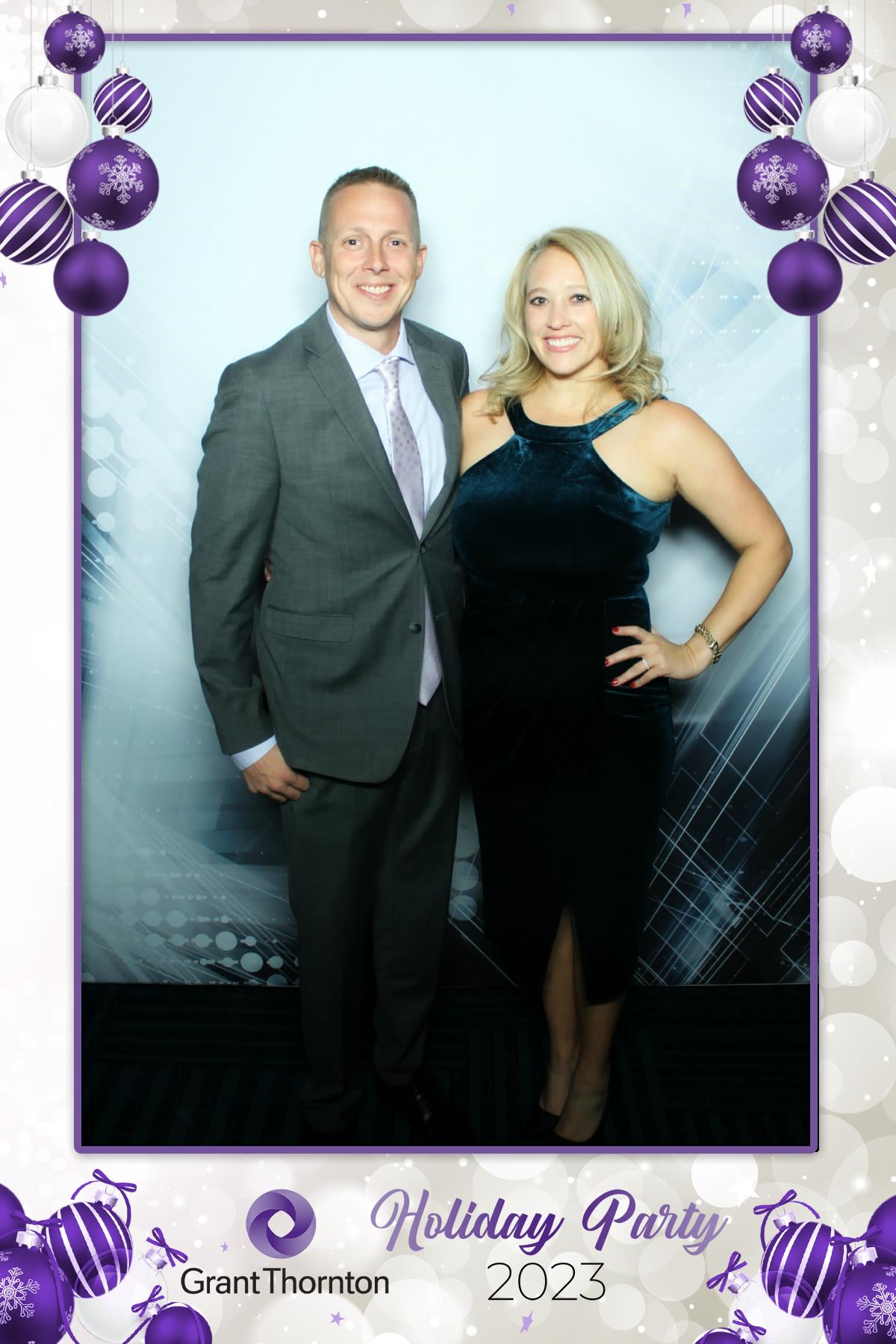 GRANT THORNTON HOLIDAY PARTY | View more photos from the event at gallery.rckapturedmemories.com/u/RCKapturedMemories/GRANT-THORNTON-HOLIDAY-PARTY