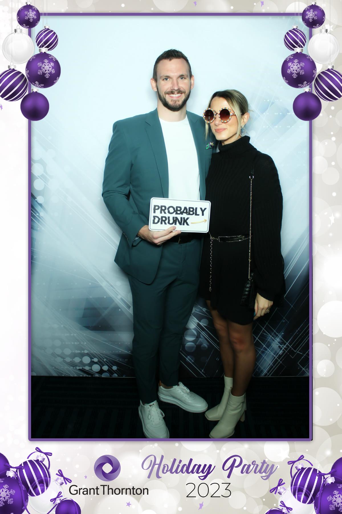 GRANT THORNTON HOLIDAY PARTY | View more photos from the event at gallery.rckapturedmemories.com/u/RCKapturedMemories/GRANT-THORNTON-HOLIDAY-PARTY