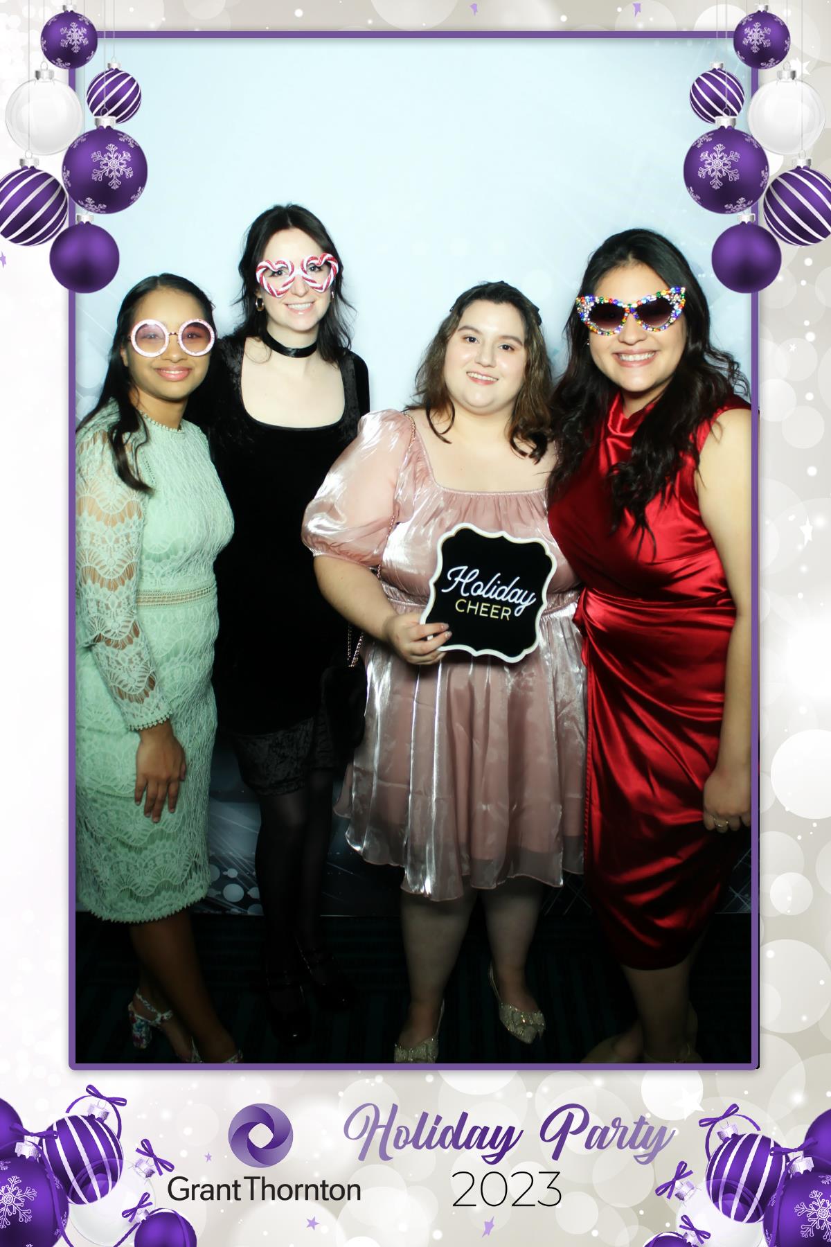 GRANT THORNTON HOLIDAY PARTY | View more photos from the event at gallery.rckapturedmemories.com/u/RCKapturedMemories/GRANT-THORNTON-HOLIDAY-PARTY