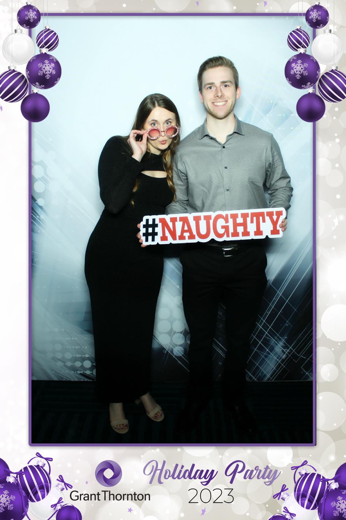 GRANT THORNTON HOLIDAY PARTY | View more photos from the event at gallery.rckapturedmemories.com/u/RCKapturedMemories/GRANT-THORNTON-HOLIDAY-PARTY