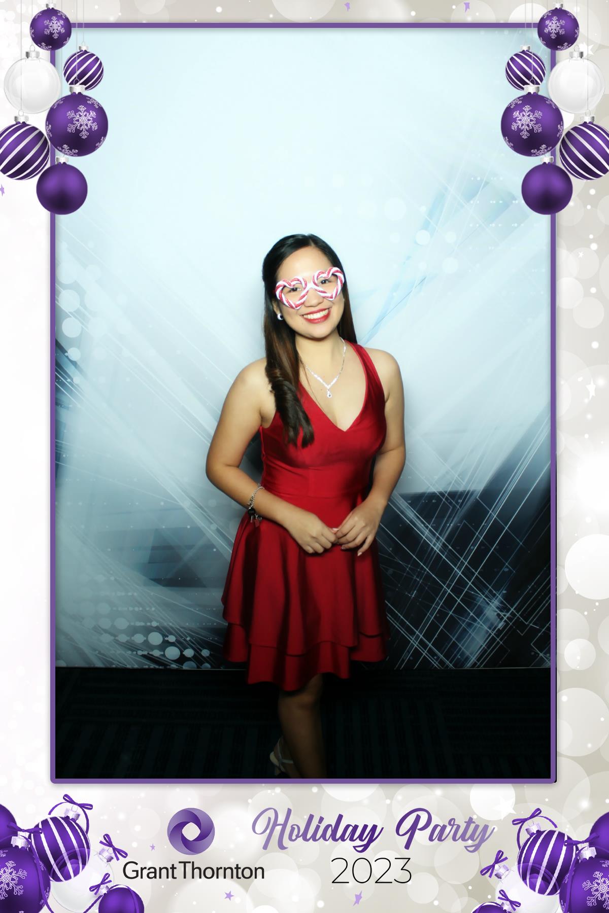 GRANT THORNTON HOLIDAY PARTY | View more photos from the event at gallery.rckapturedmemories.com/u/RCKapturedMemories/GRANT-THORNTON-HOLIDAY-PARTY