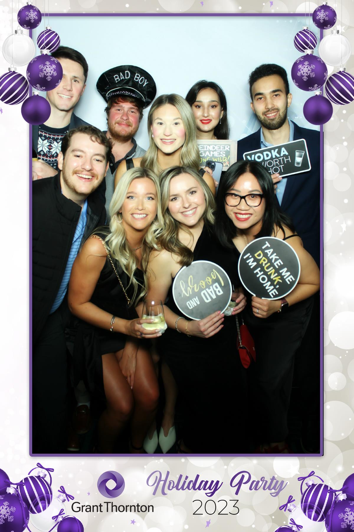 GRANT THORNTON HOLIDAY PARTY | View more photos from the event at gallery.rckapturedmemories.com/u/RCKapturedMemories/GRANT-THORNTON-HOLIDAY-PARTY