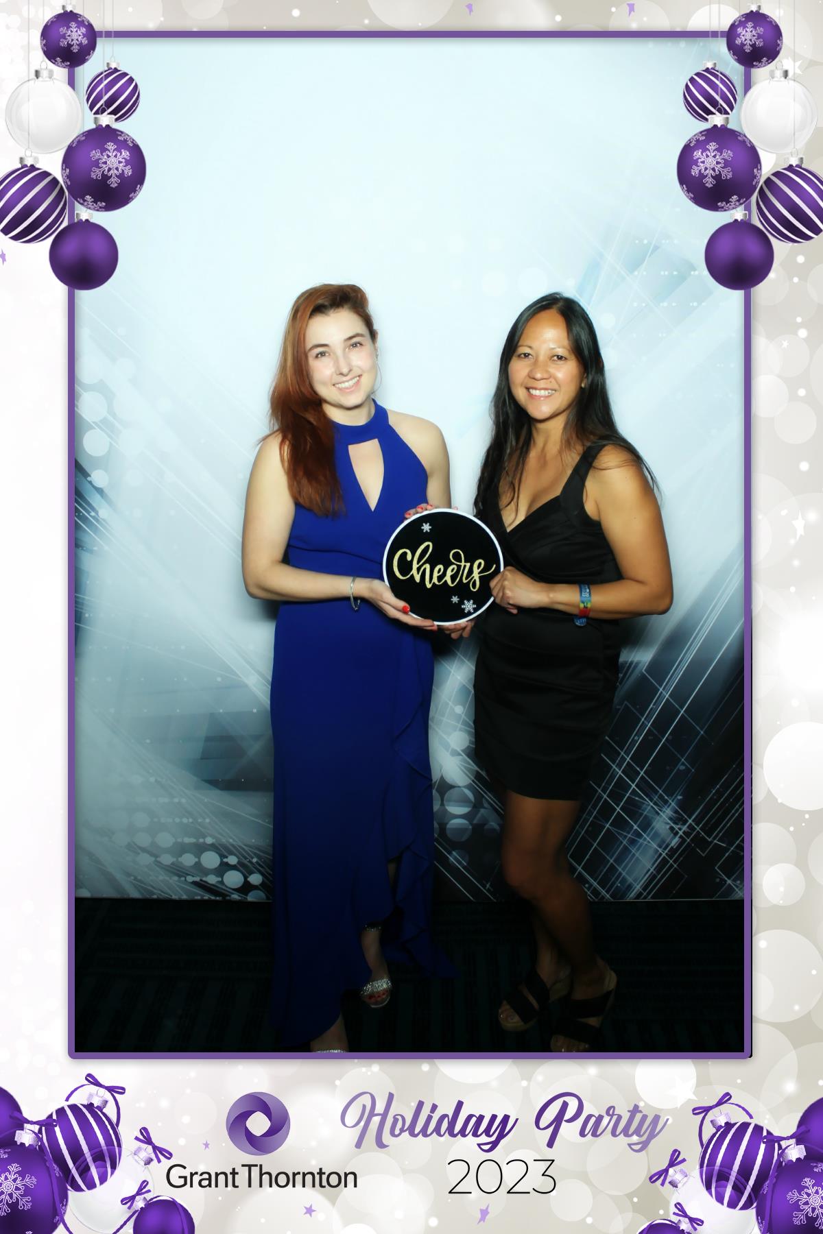 GRANT THORNTON HOLIDAY PARTY | View more photos from the event at gallery.rckapturedmemories.com/u/RCKapturedMemories/GRANT-THORNTON-HOLIDAY-PARTY