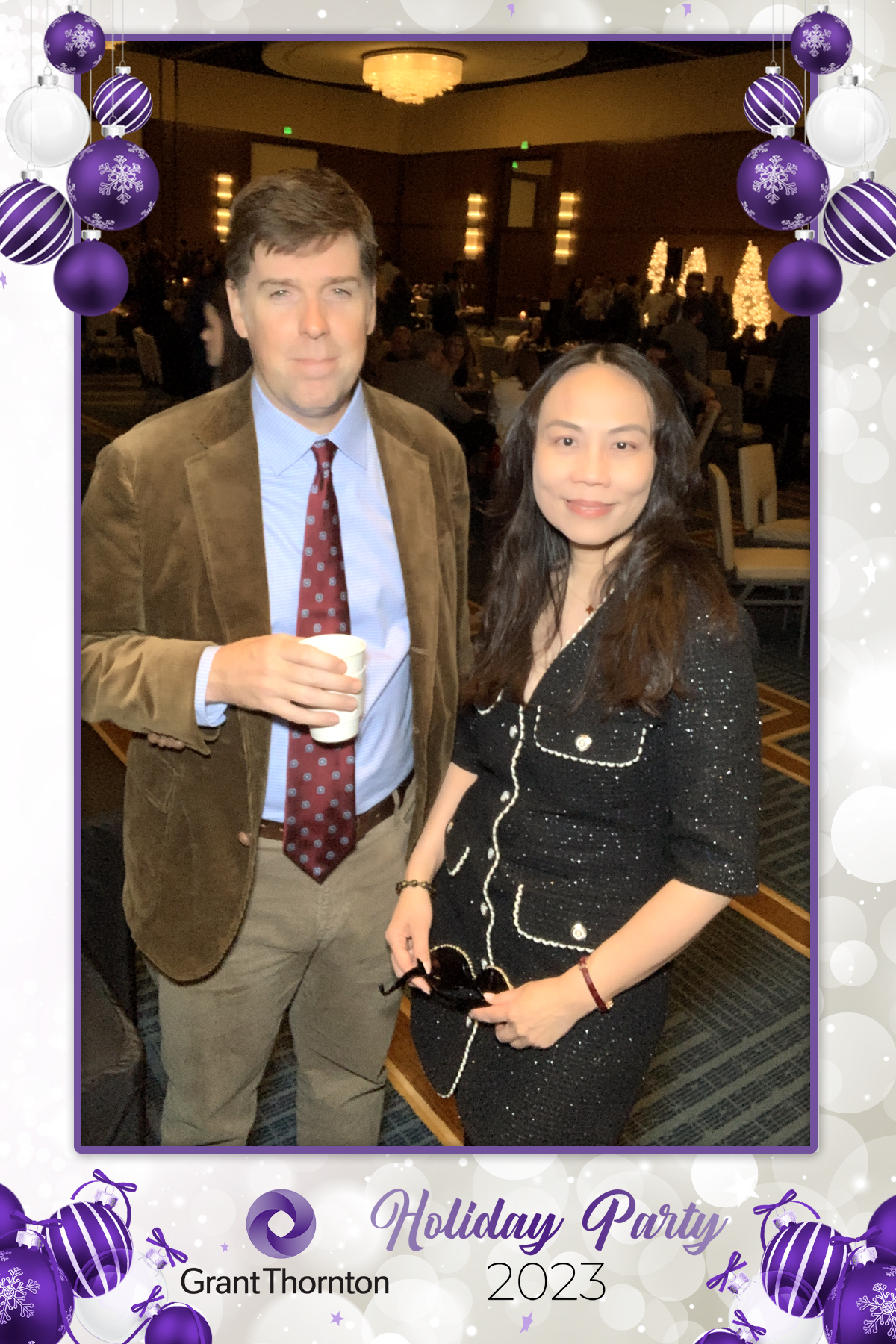 GRANT THORNTON HOLIDAY PARTY | View more photos from the event at gallery.rckapturedmemories.com/u/RCKapturedMemories/GRANT-THORNTON-HOLIDAY-PARTY