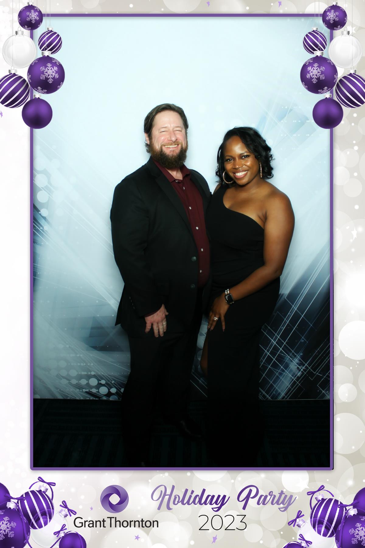 GRANT THORNTON HOLIDAY PARTY | View more photos from the event at gallery.rckapturedmemories.com/u/RCKapturedMemories/GRANT-THORNTON-HOLIDAY-PARTY