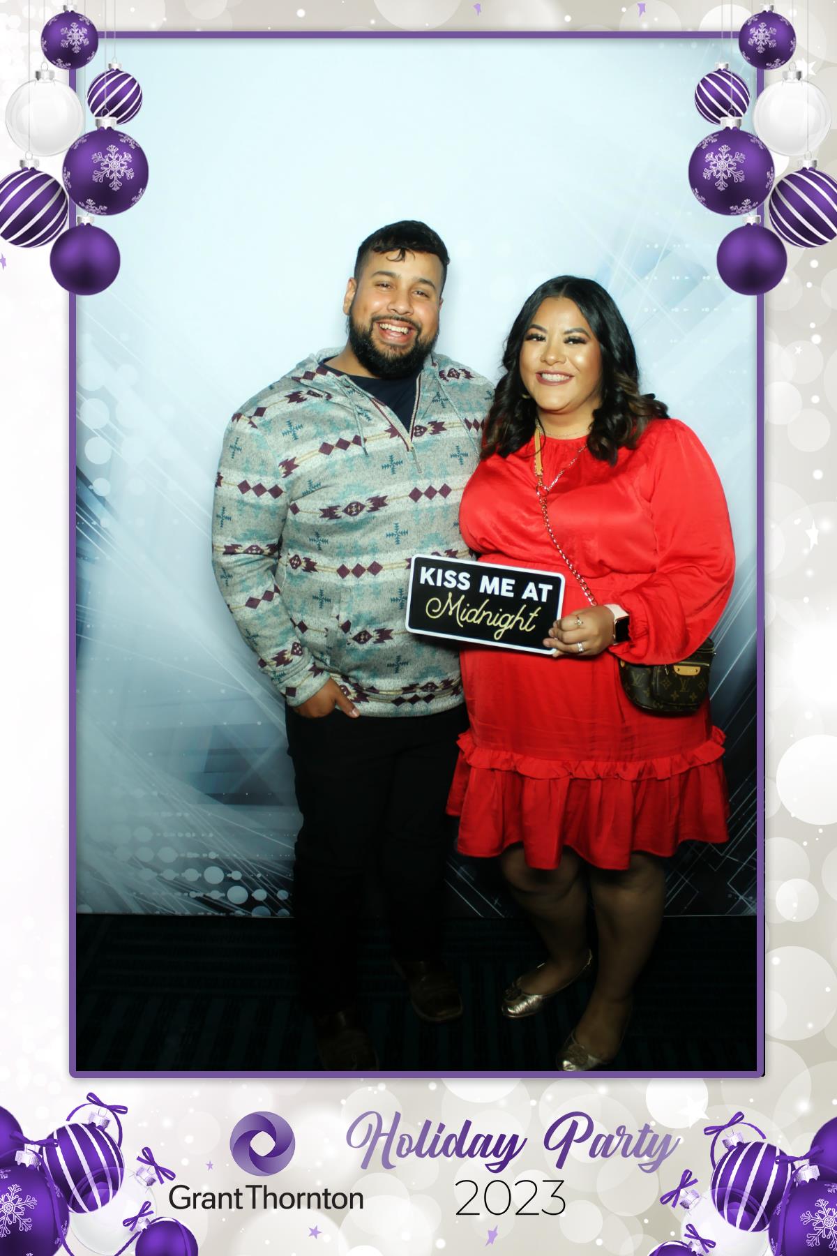 GRANT THORNTON HOLIDAY PARTY | View more photos from the event at gallery.rckapturedmemories.com/u/RCKapturedMemories/GRANT-THORNTON-HOLIDAY-PARTY