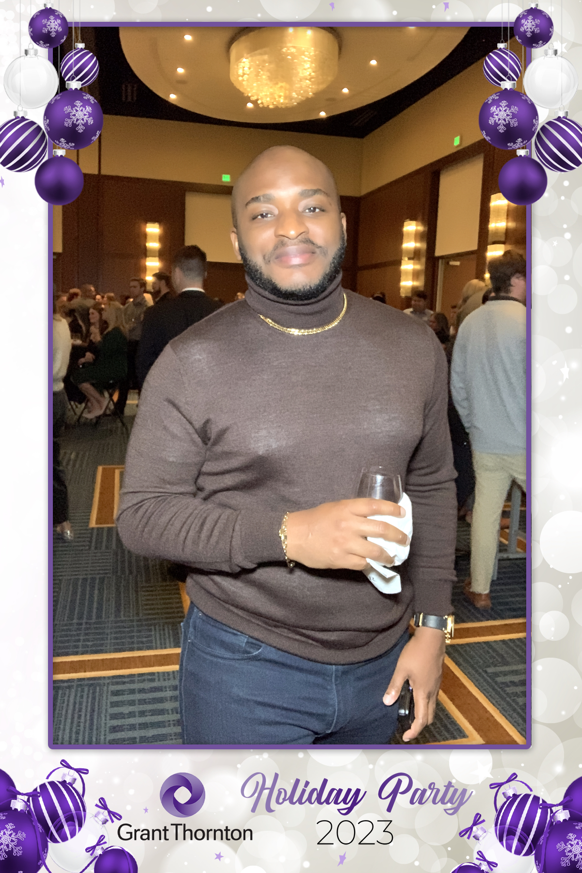 GRANT THORNTON HOLIDAY PARTY | View more photos from the event at gallery.rckapturedmemories.com/u/RCKapturedMemories/GRANT-THORNTON-HOLIDAY-PARTY