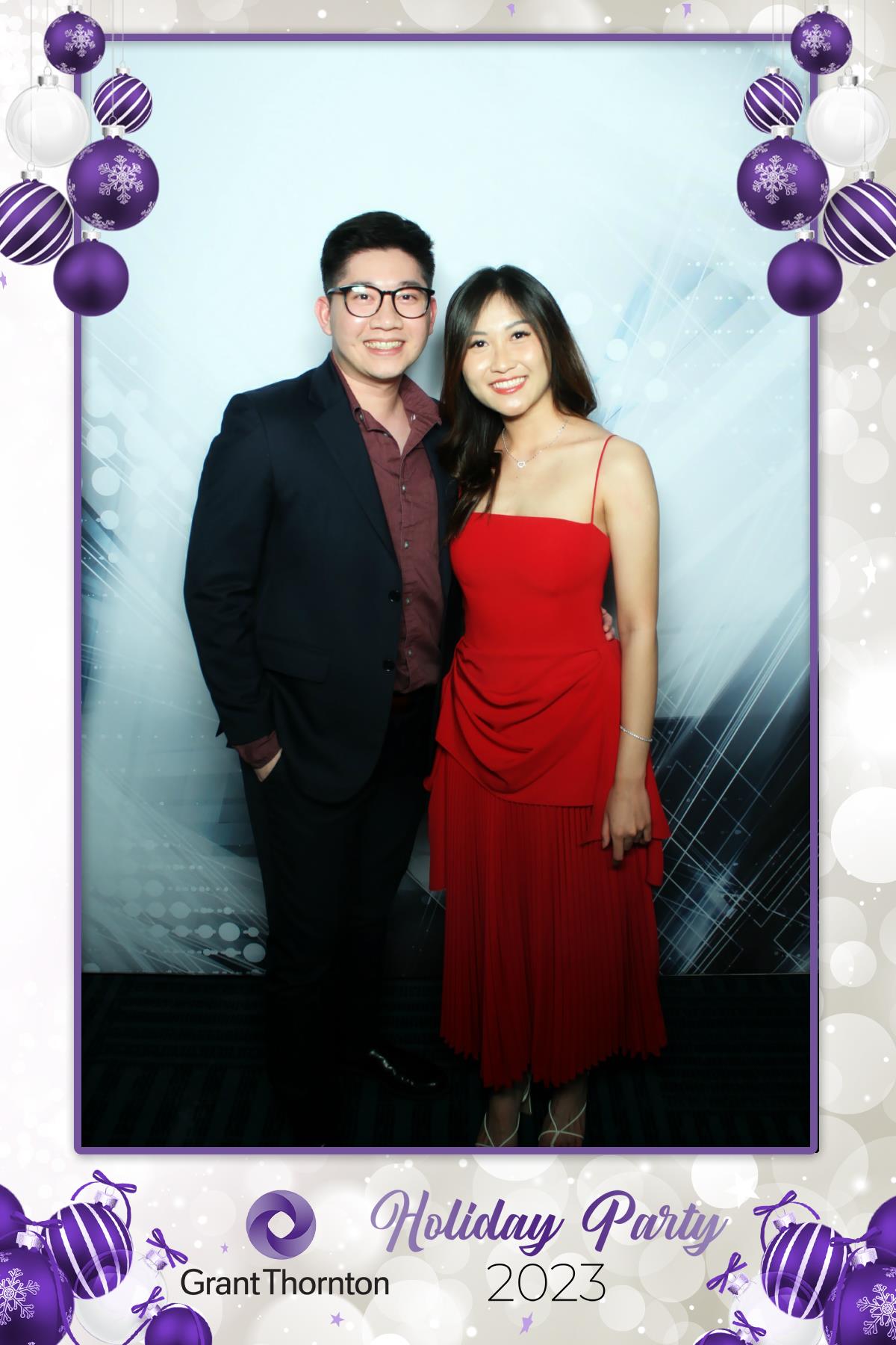 GRANT THORNTON HOLIDAY PARTY | View more photos from the event at gallery.rckapturedmemories.com/u/RCKapturedMemories/GRANT-THORNTON-HOLIDAY-PARTY