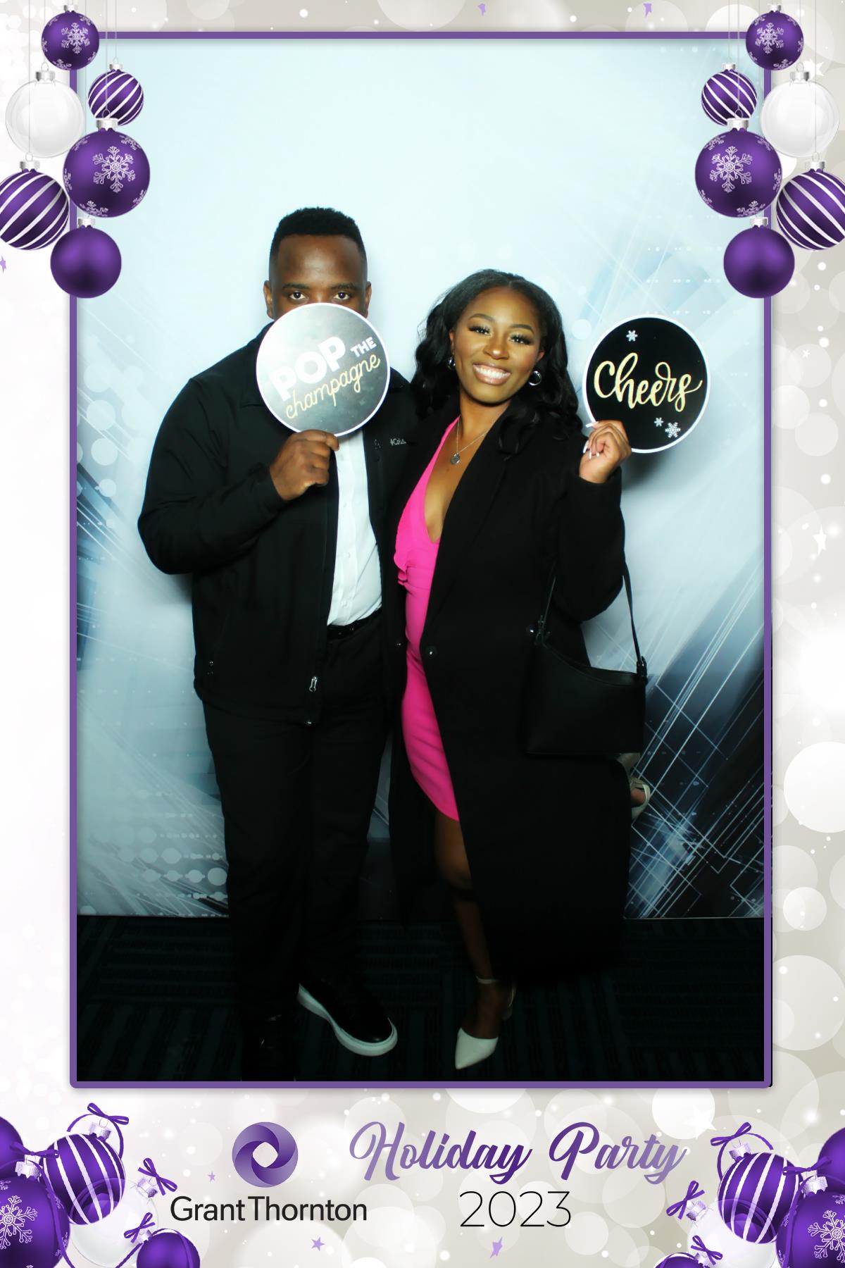 GRANT THORNTON HOLIDAY PARTY | View more photos from the event at gallery.rckapturedmemories.com/u/RCKapturedMemories/GRANT-THORNTON-HOLIDAY-PARTY