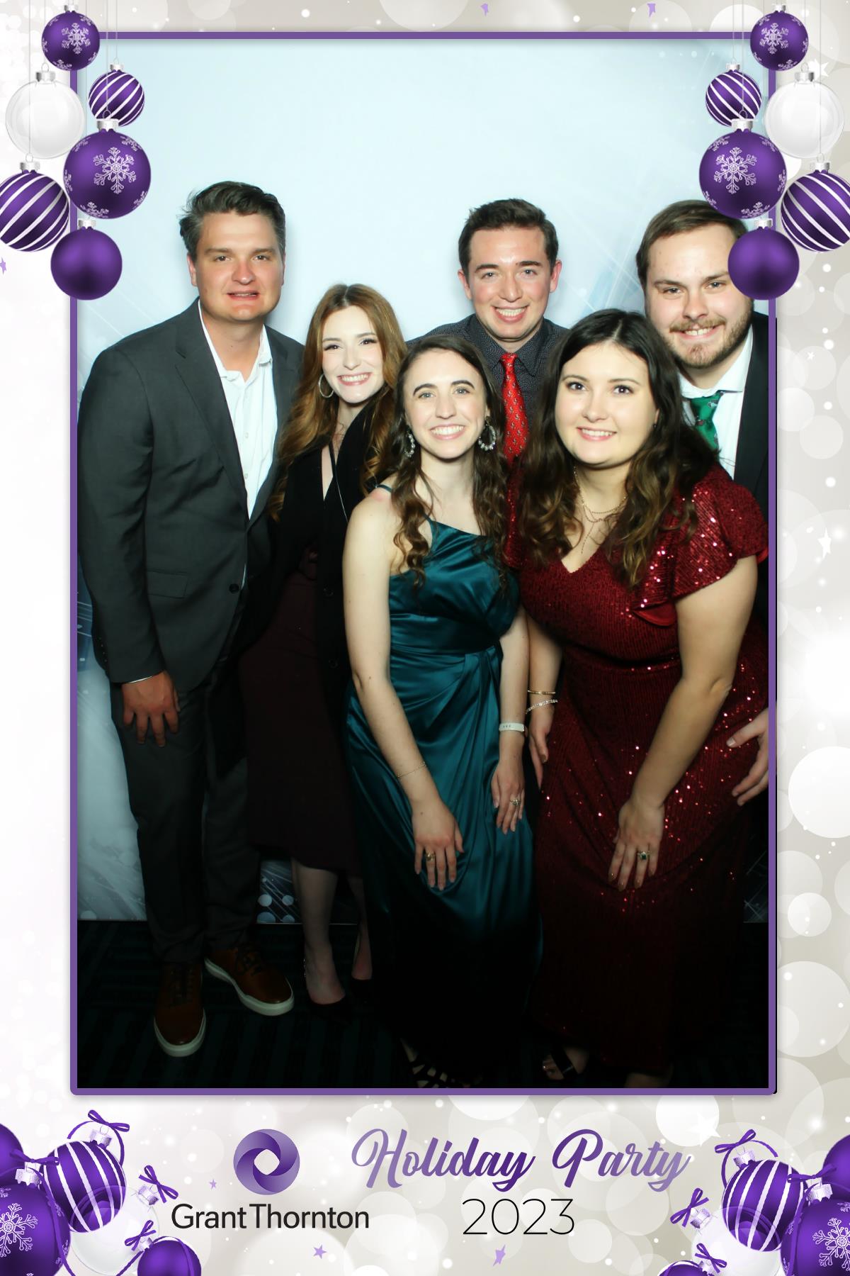 GRANT THORNTON HOLIDAY PARTY | View more photos from the event at gallery.rckapturedmemories.com/u/RCKapturedMemories/GRANT-THORNTON-HOLIDAY-PARTY